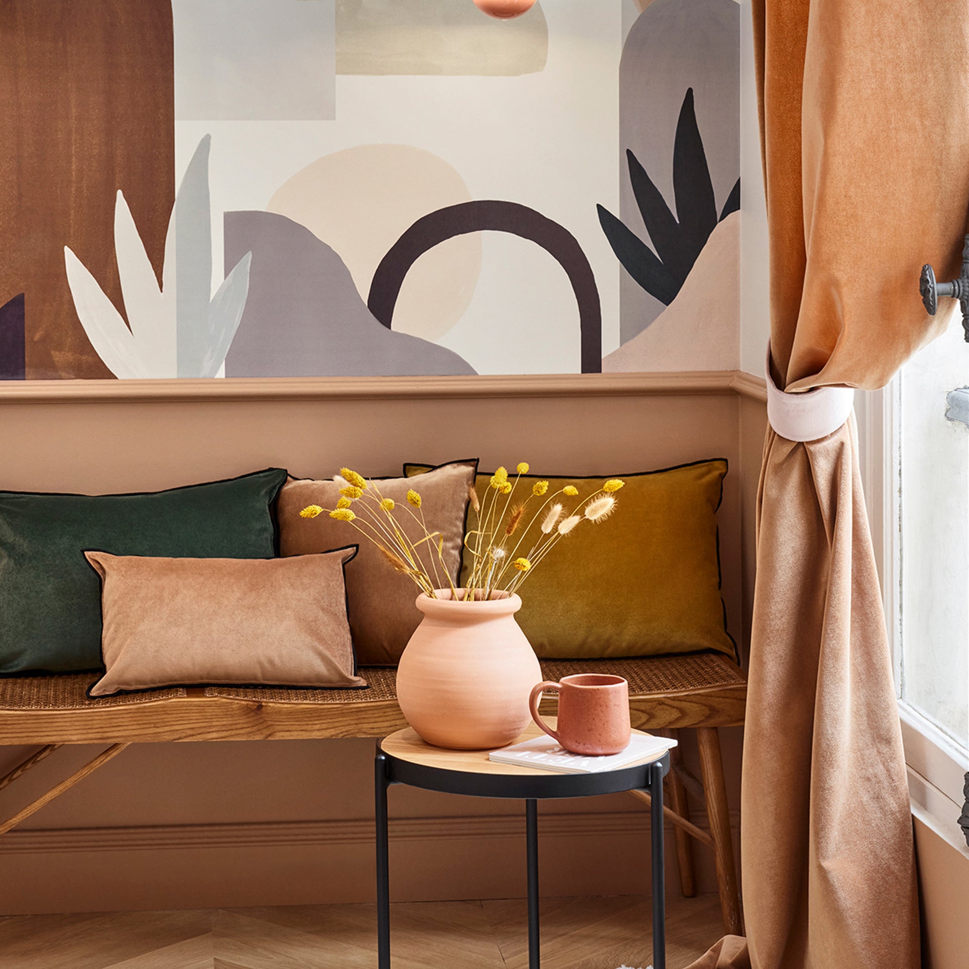 Esthétiques et pratiques, ajoutez l'une de nos embrasses à vos rideaux