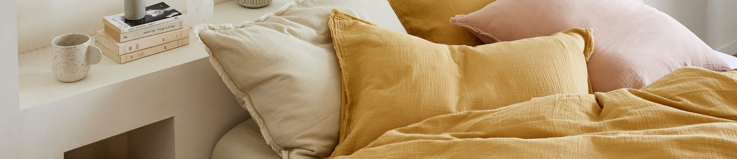 Color mania | Yellow Temptation