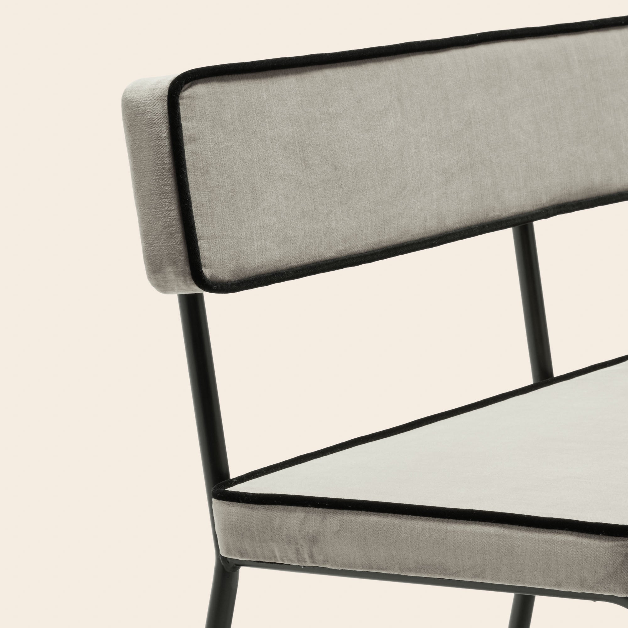 Banc YSABEAU dalila gris perle et noir