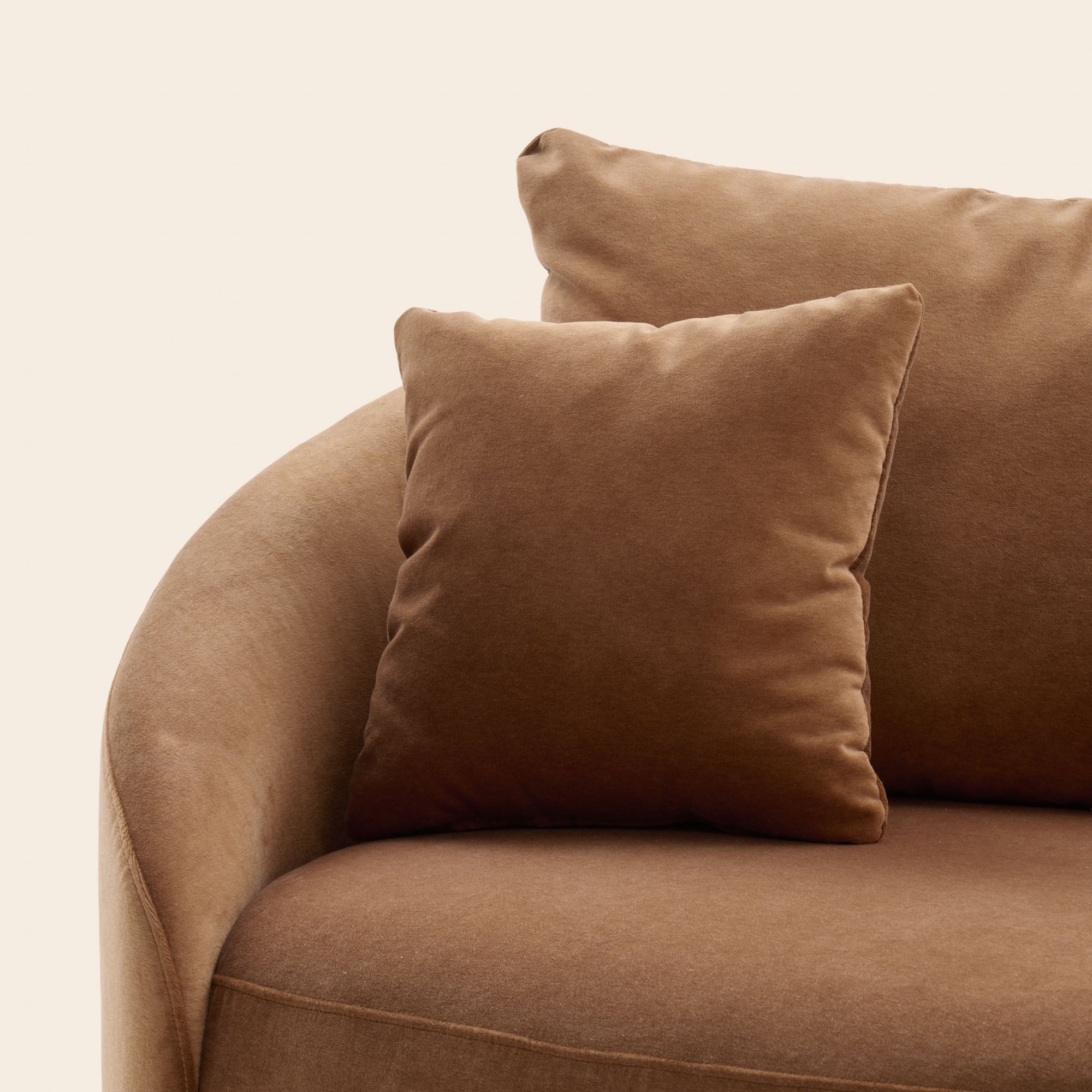 2-Sitzer-Sofa JULIKA Karamellsamt