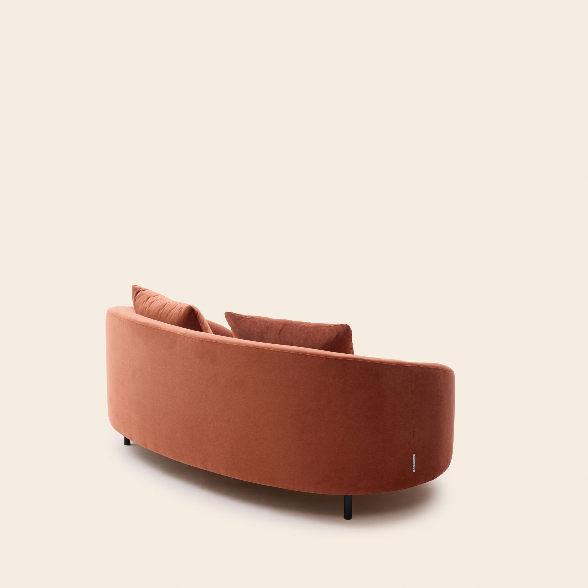 JULIKA 2-Sitzer-Sofa aus korallenorangem Samt