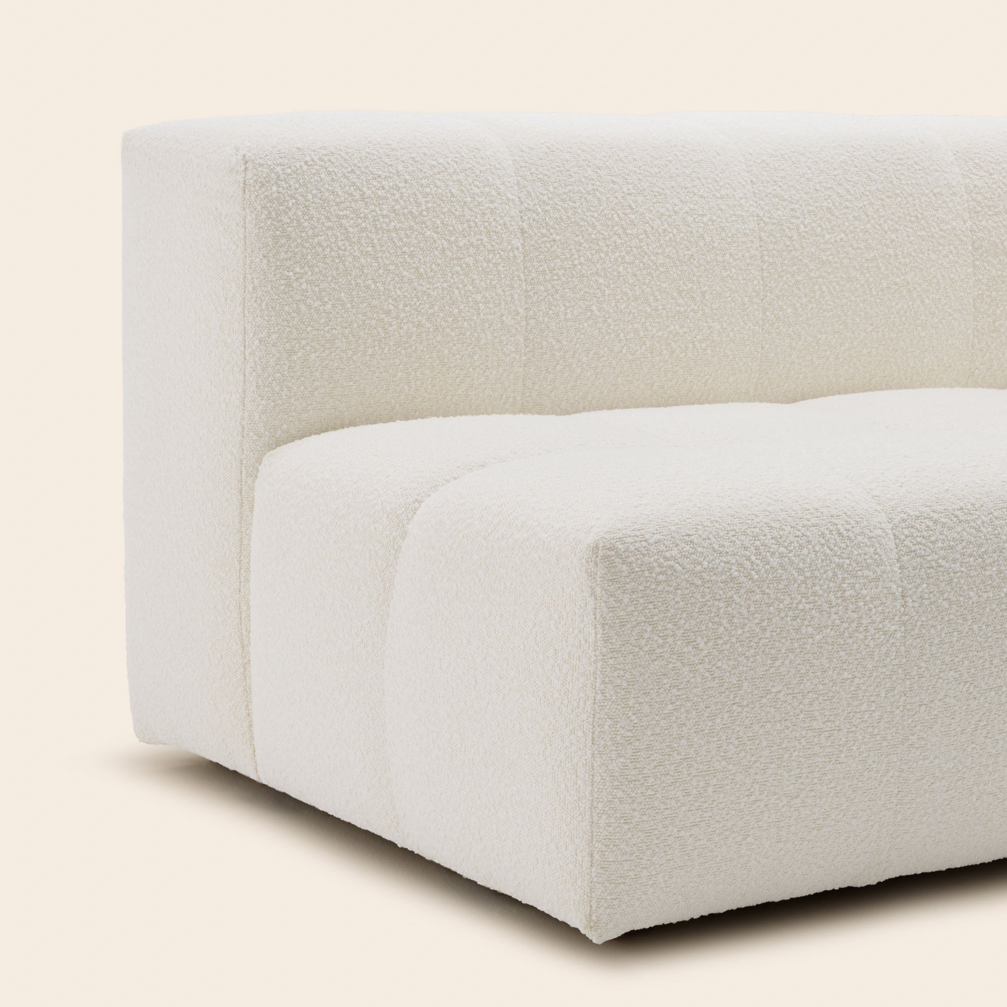 Canapé modulable accoudoir D UBERTO sym écru bouclé
