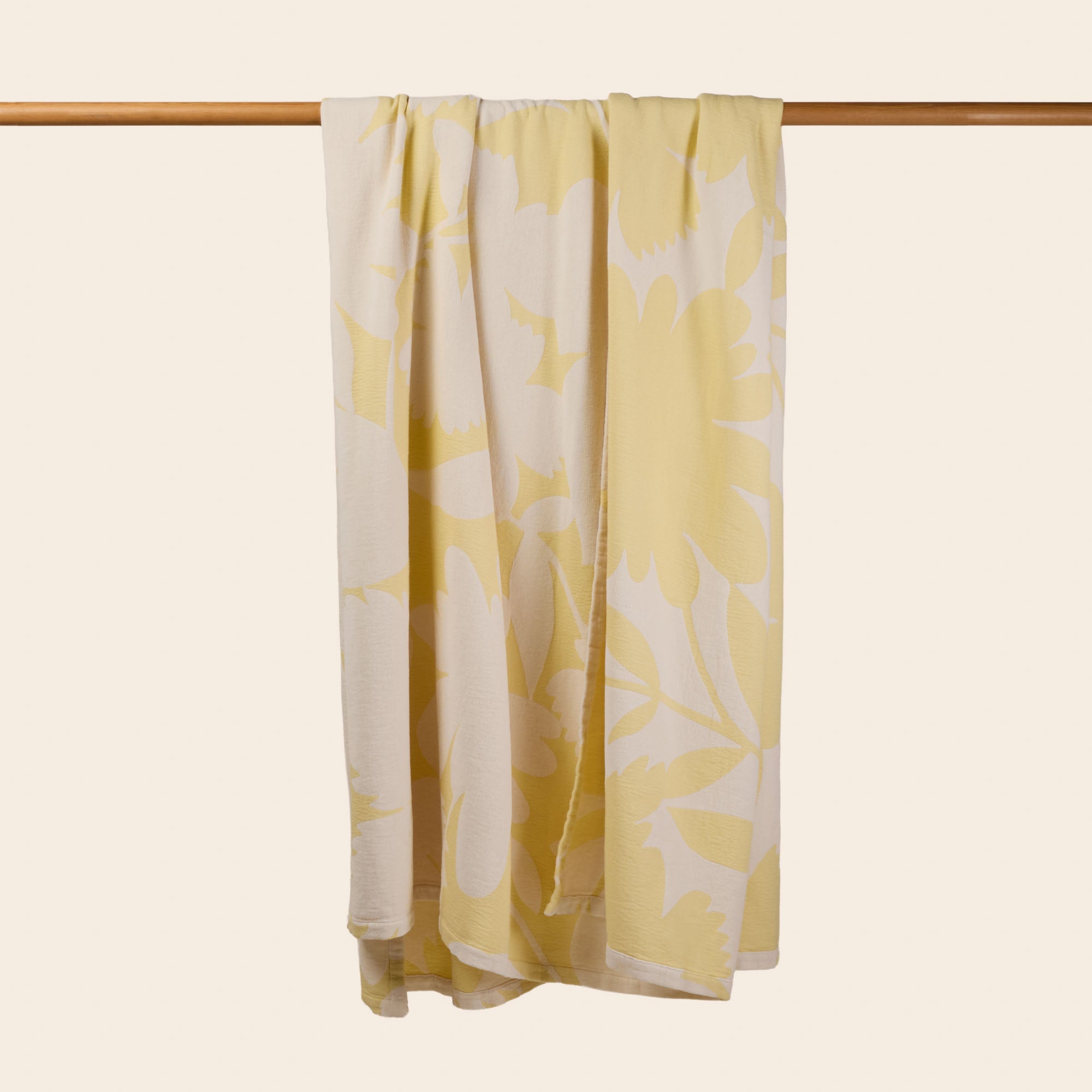 FLAURIA ivoorkleurige en pastelgele sprei
