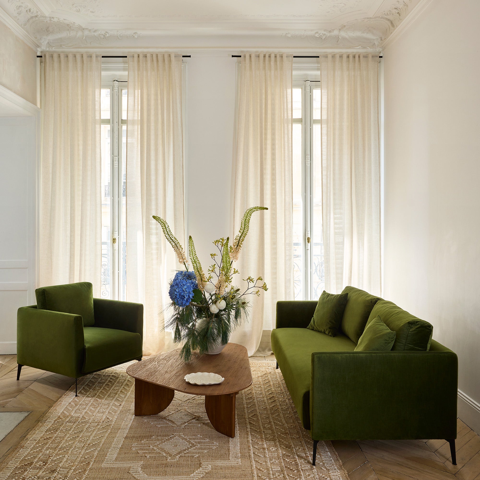 Fauteuil ODELLE velours vert olive