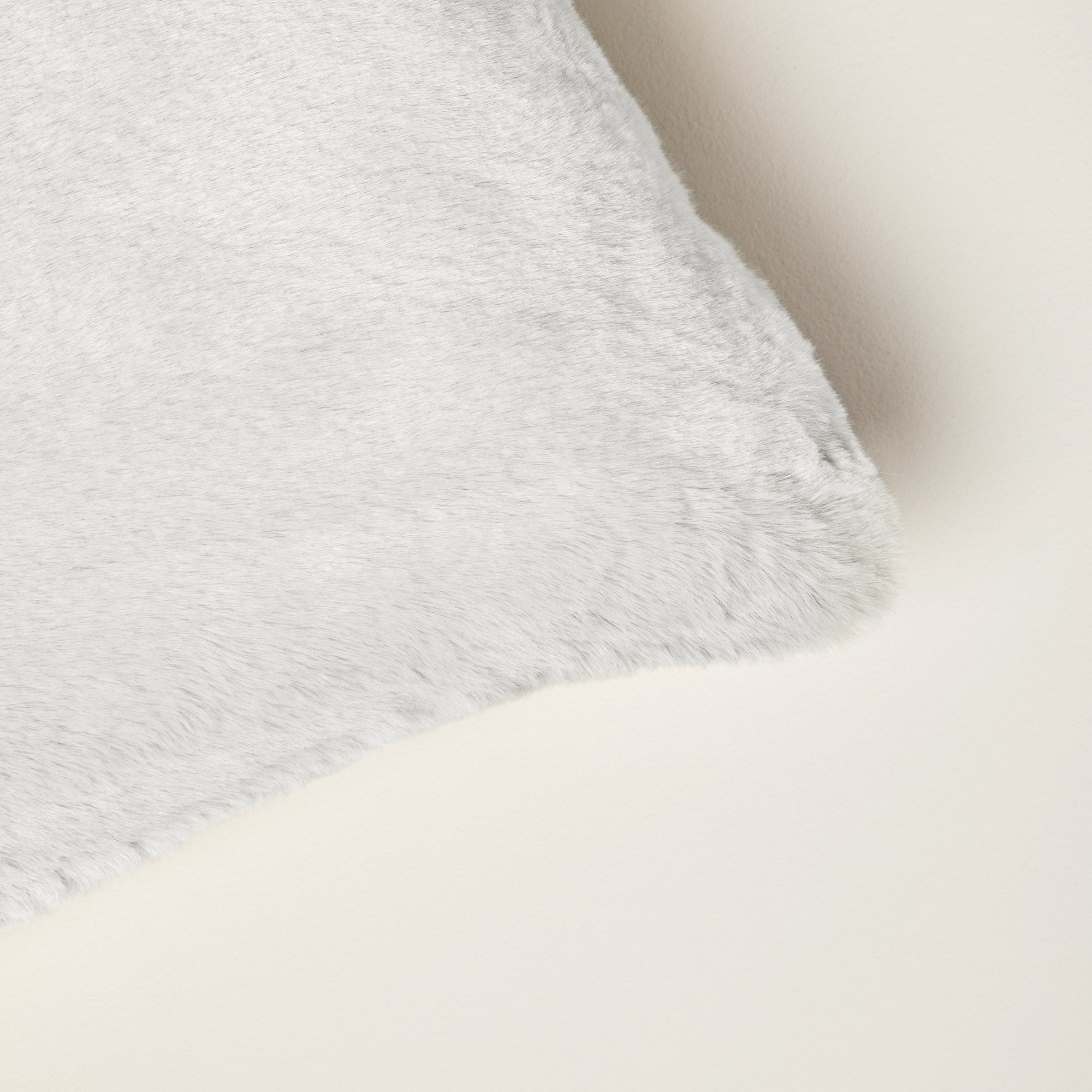 Housse de coussin BIANCA gris arctique