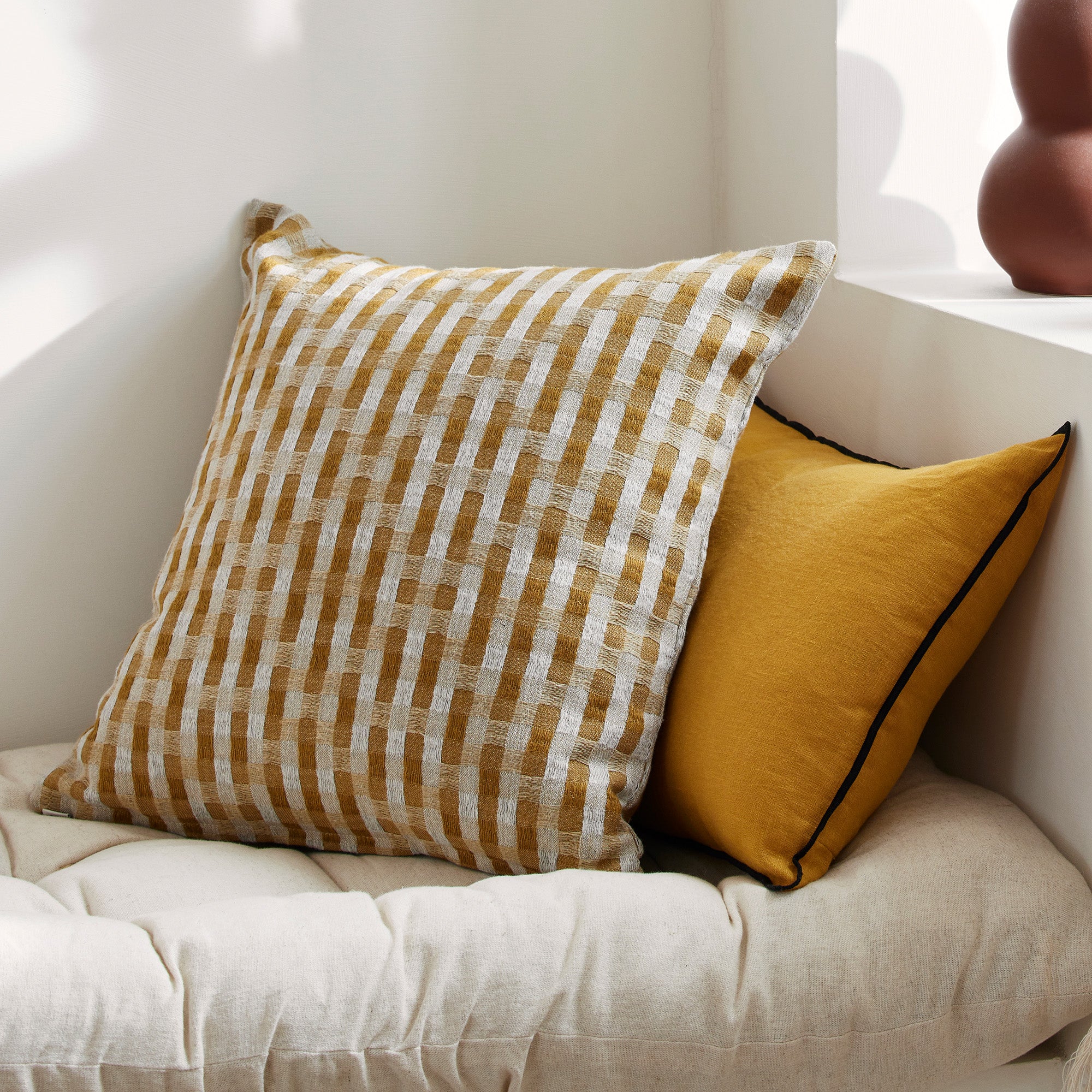 Housse de coussin CASTIN naturel et ocre