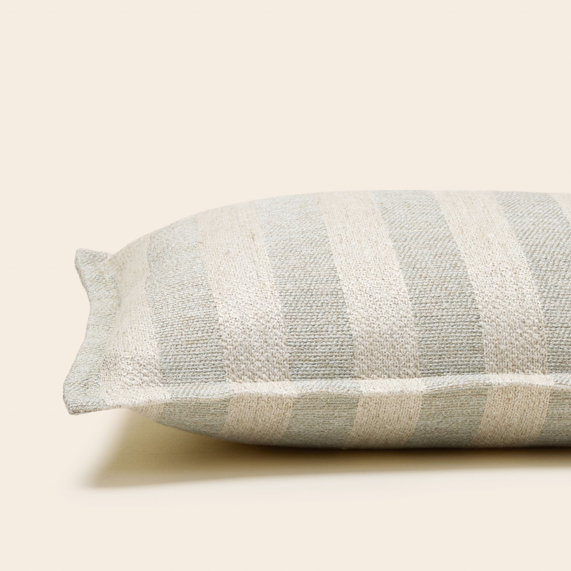 Housse de coussin FABBIO céladon et naturel