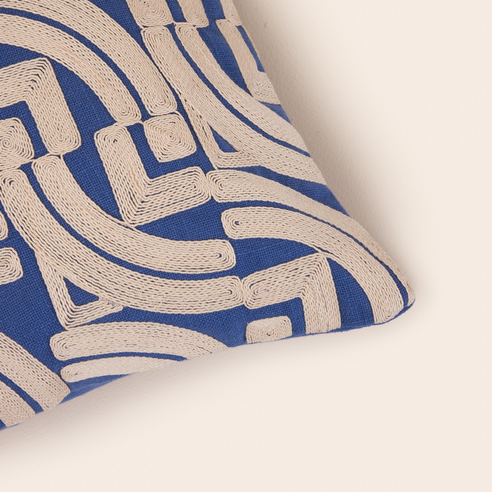 Housse de coussin IAKOBO bleu et naturel