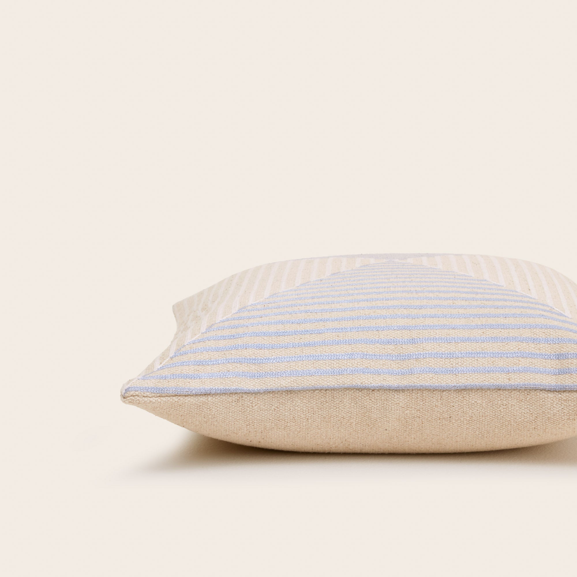 Housse de coussin JHULIO naturel et bleuté