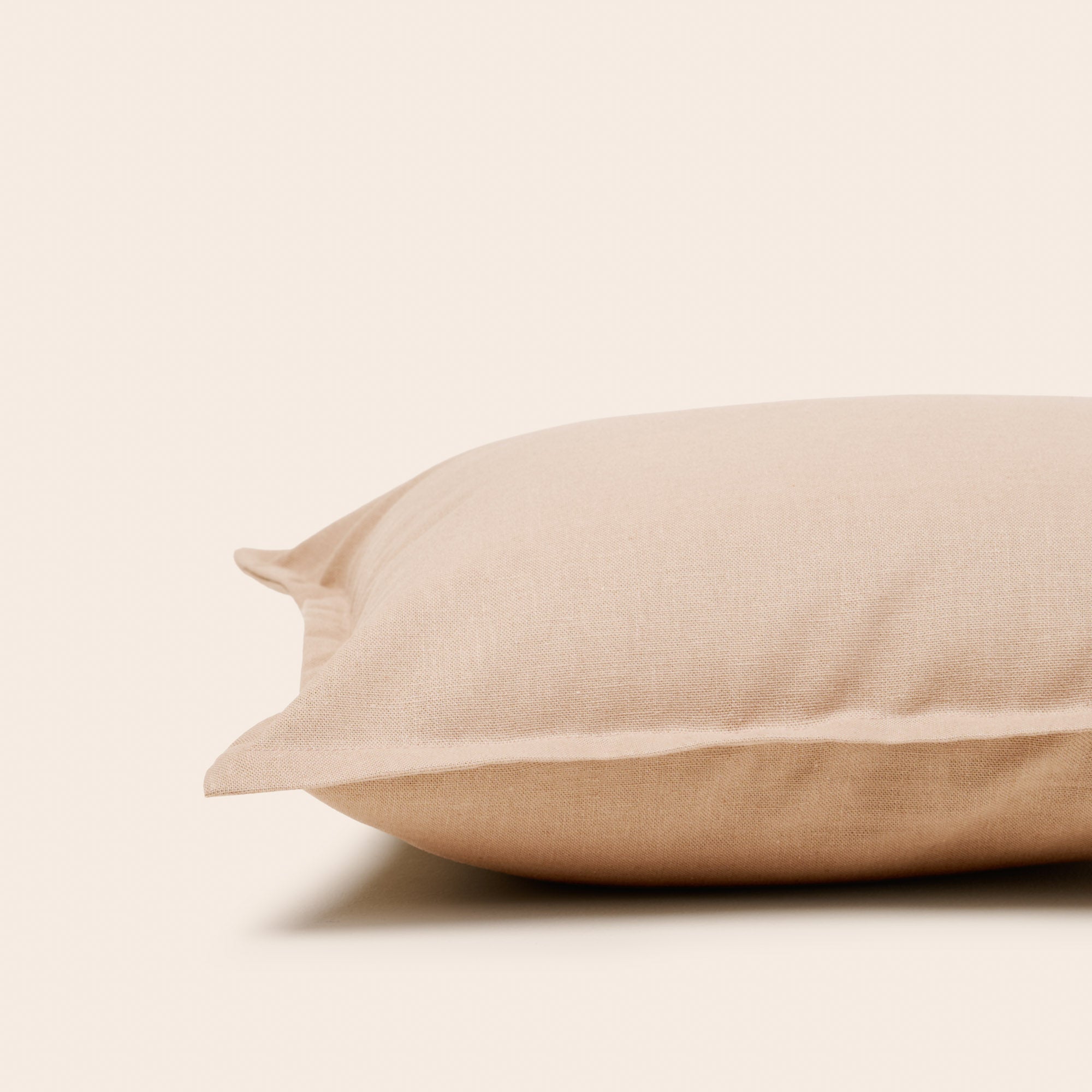 Housse de coussin LEOLINO beige minéral