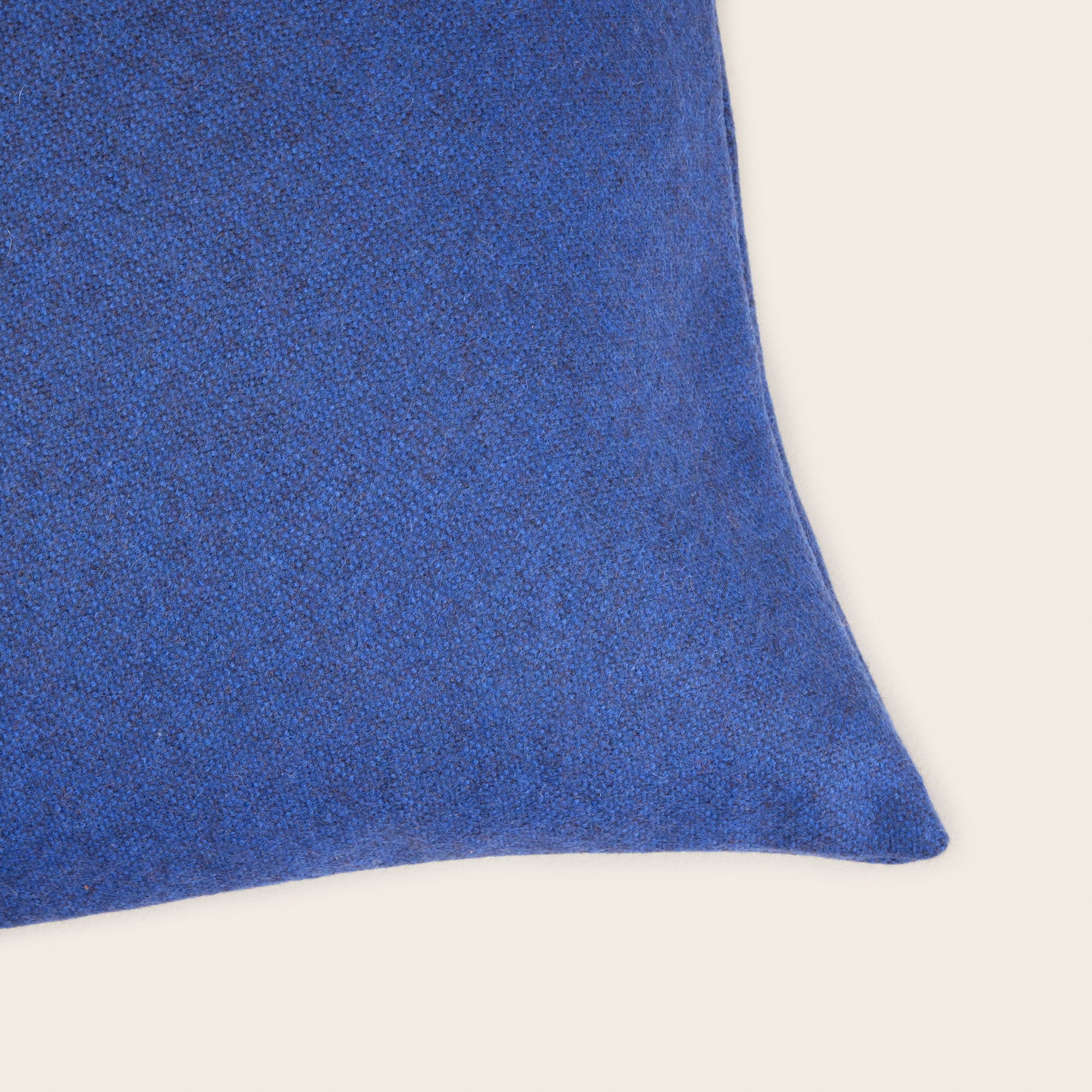 Housse de coussin MARCELO bleu outremer