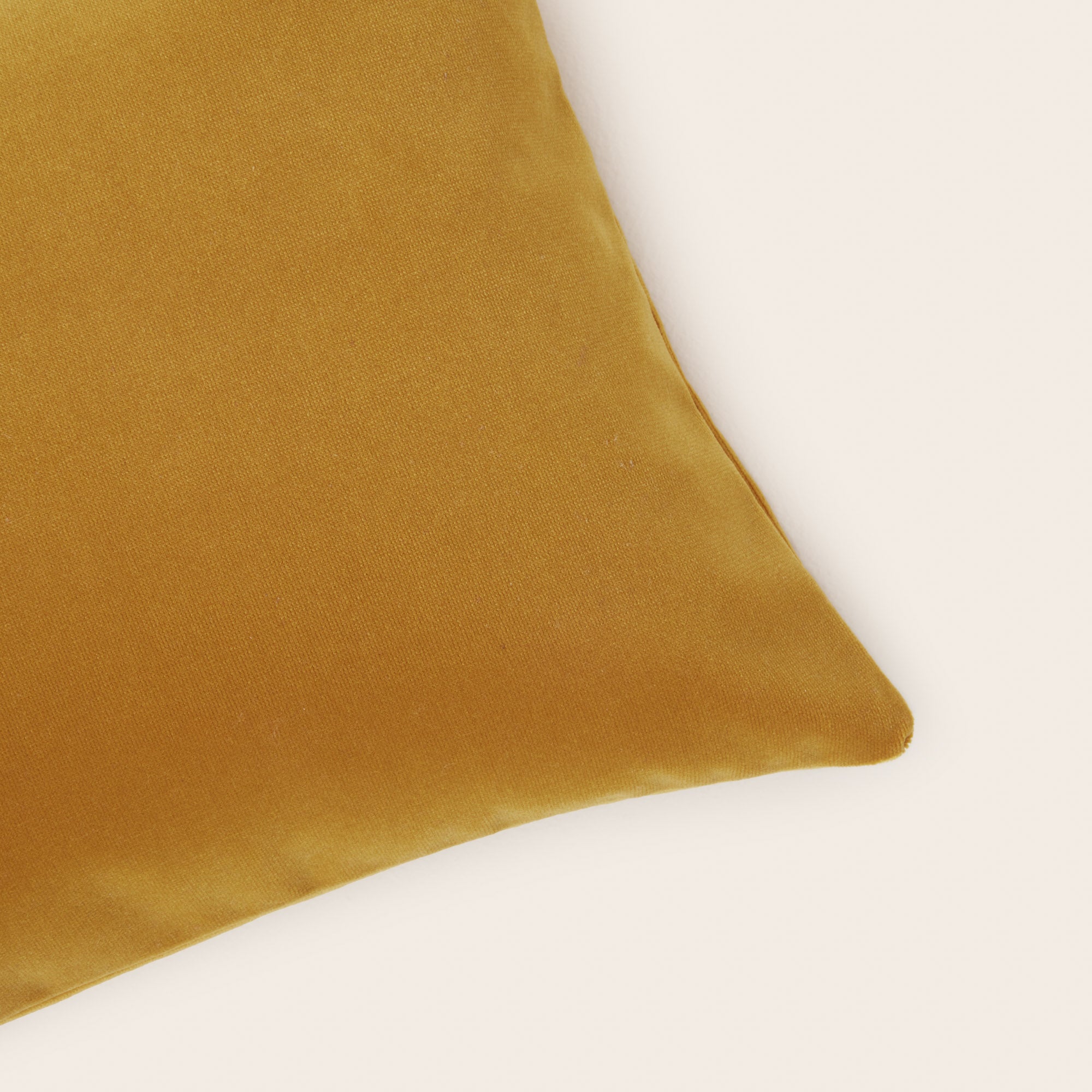 Housse de coussin MATIA ocre