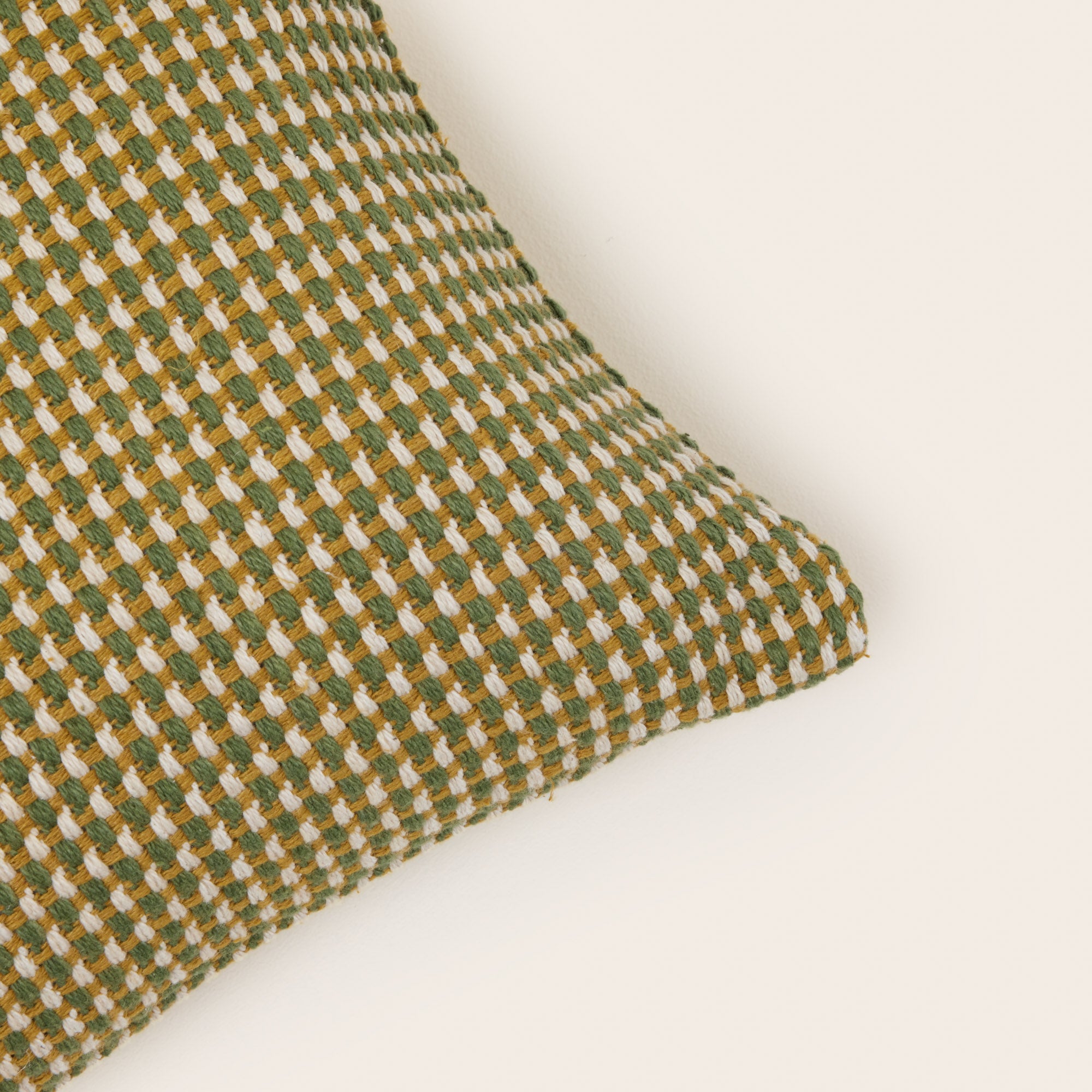 Housse de coussin MIKENO vert olivine