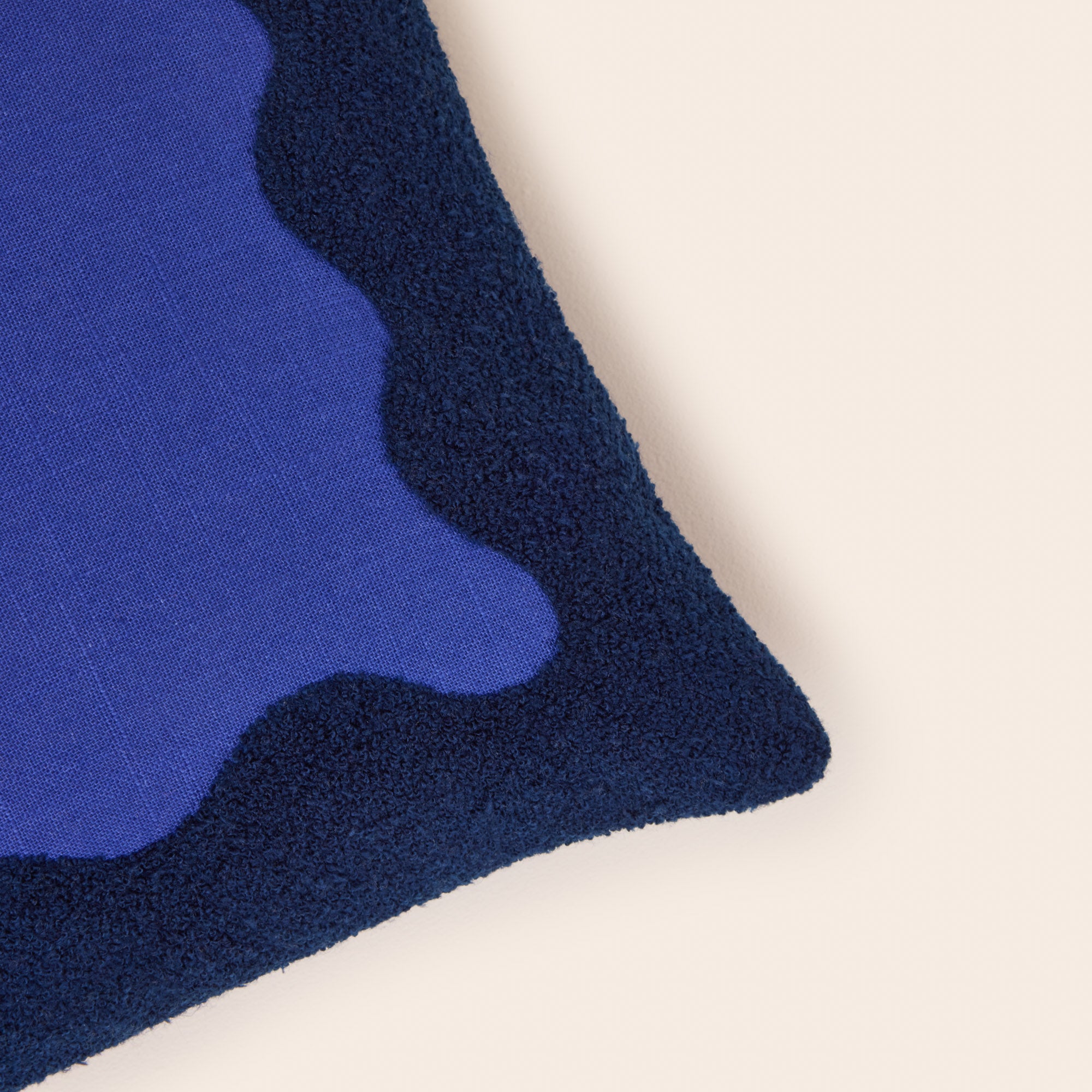 Housse de coussin NAMATA bleu outremer