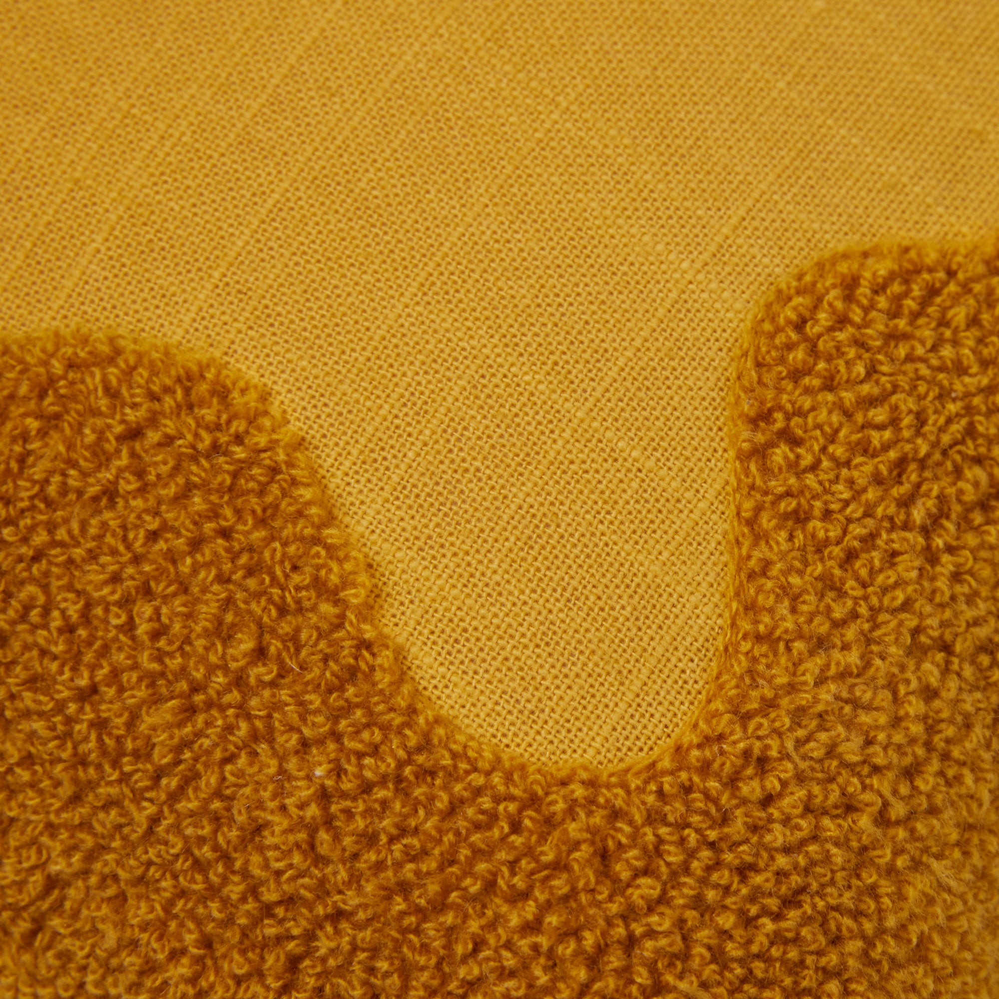 NAMATA okerkleurige kussenhoes