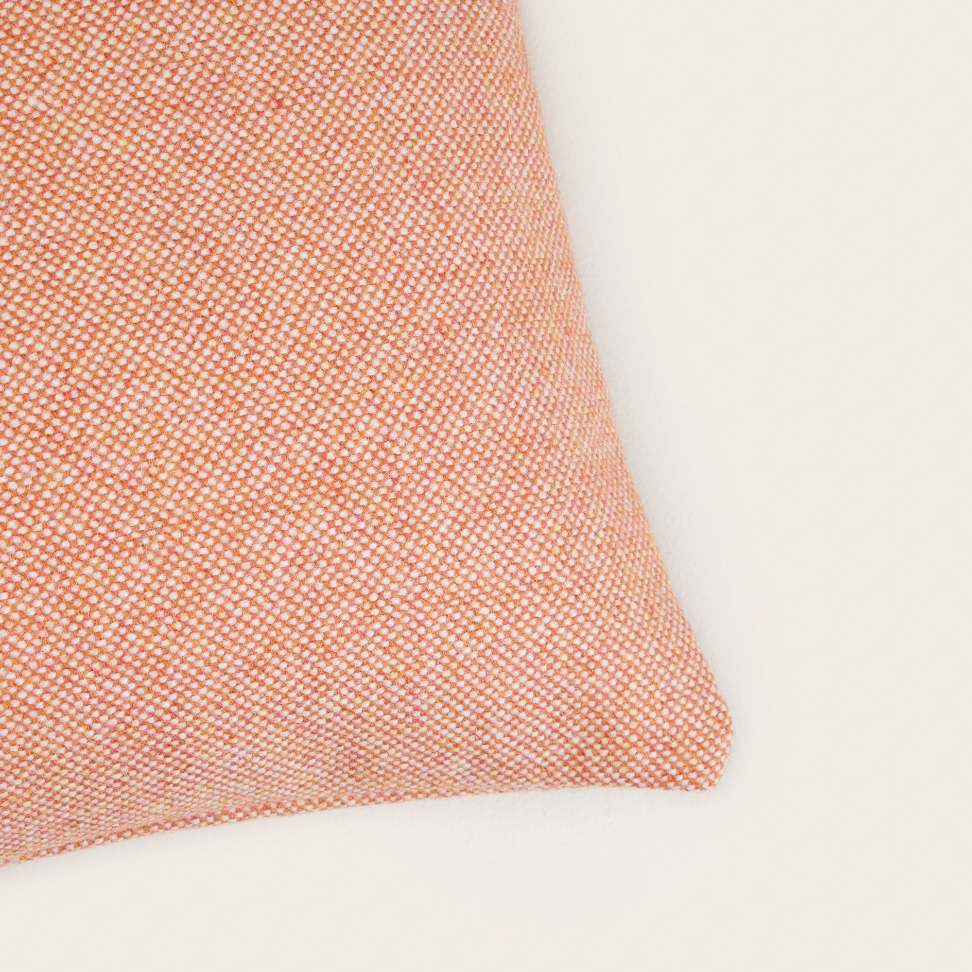 Housse de coussin NERIO chiné orangette