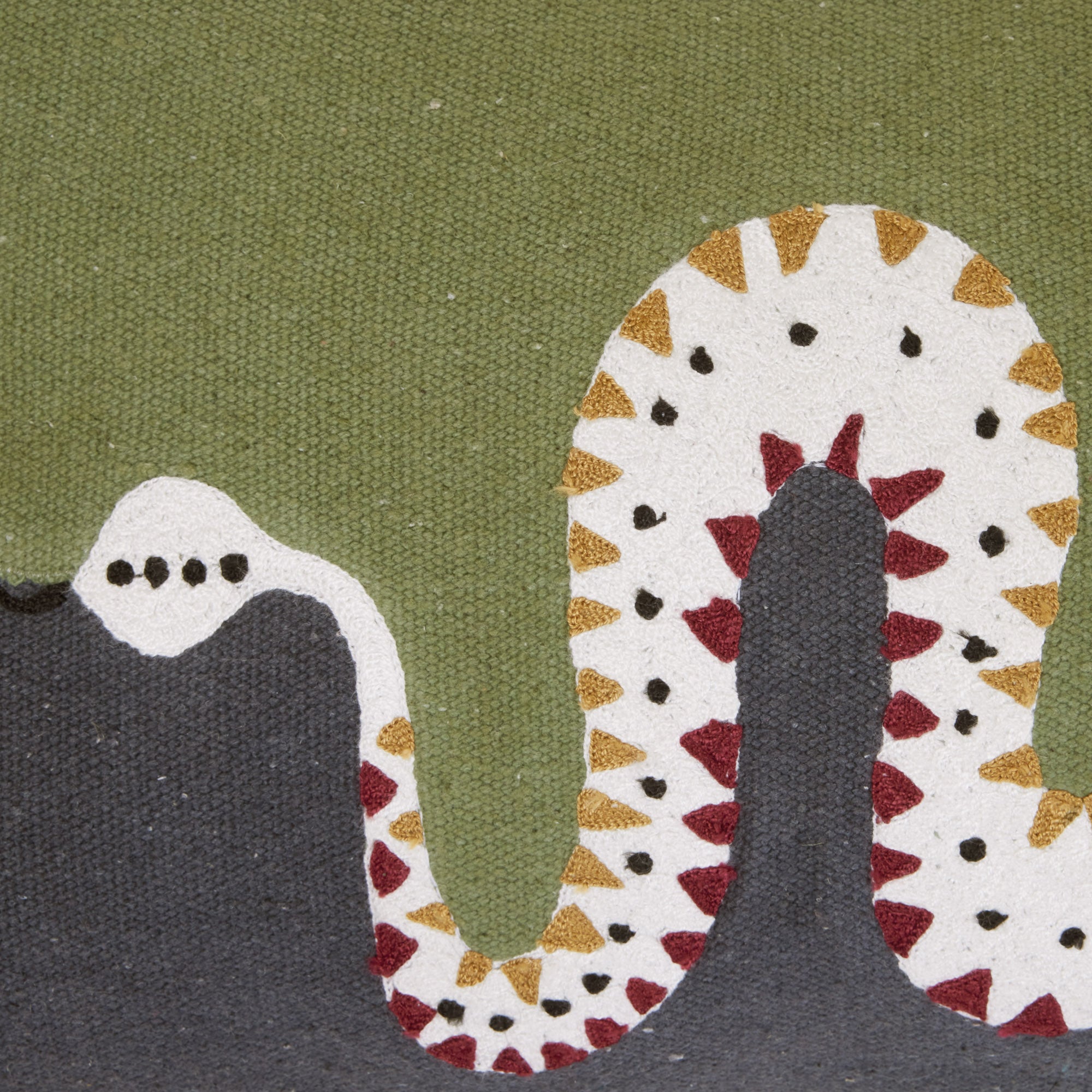 Housse de coussin TEOTI vert et python doré | mobile_slider