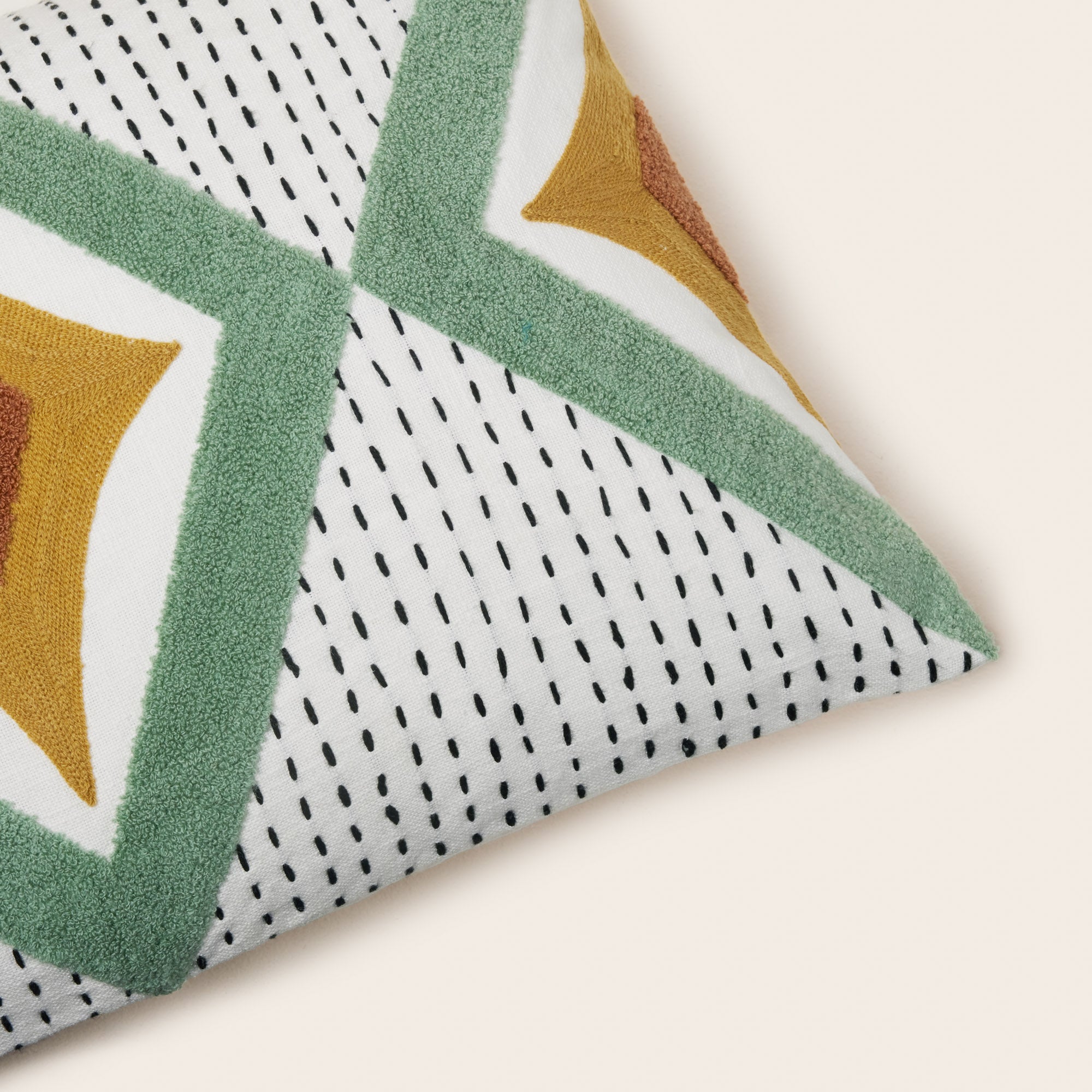 Housse de coussin ZAYI ivoire et vert