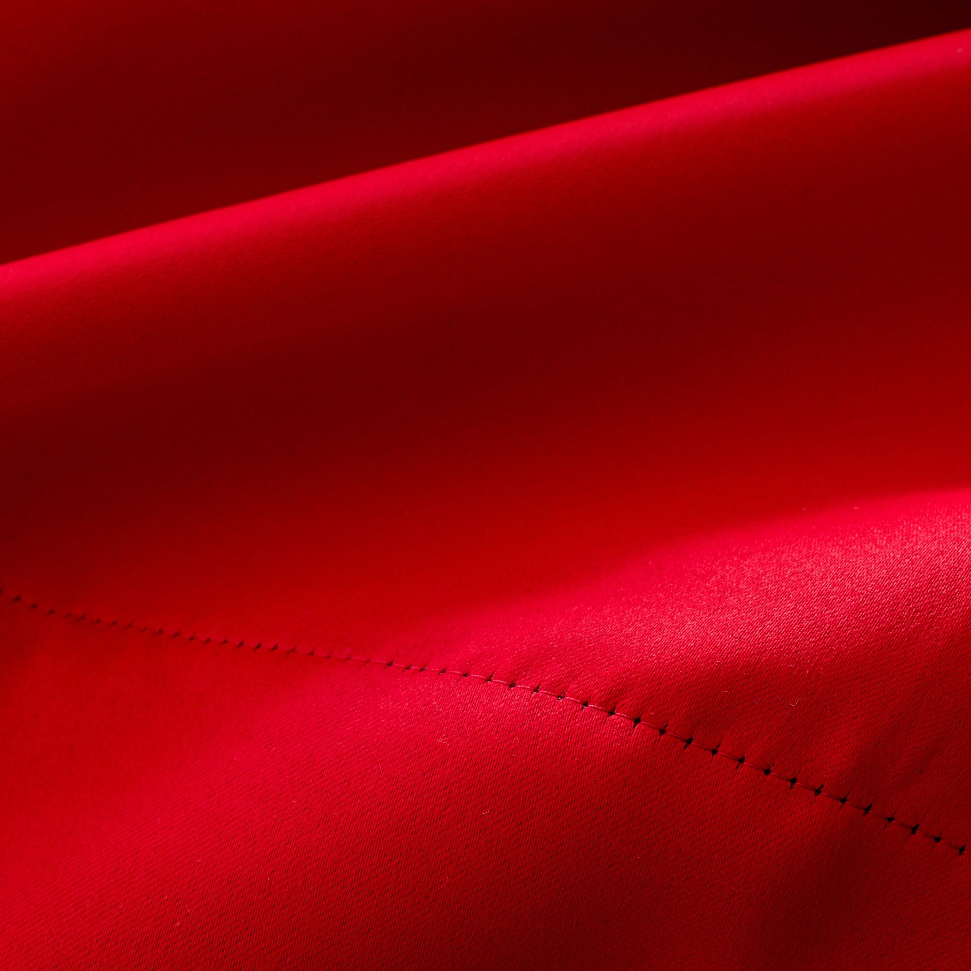 Lot de 2 rideaux occultants à oeillets BLACKOUT rouge vif