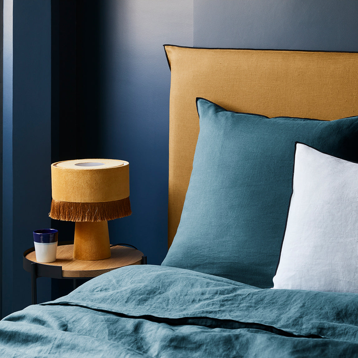 Parure de lit CARLINA pétrole et bourdon noir