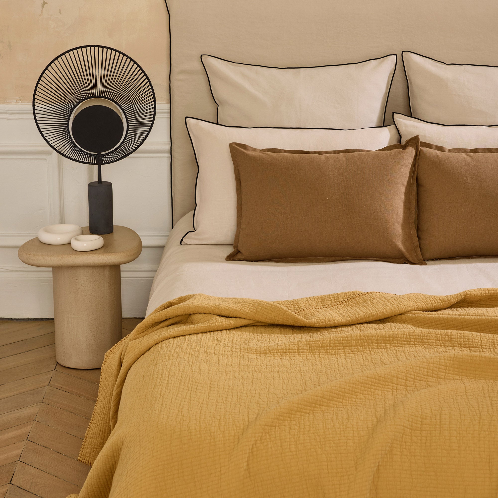 ILARIO Decke in Strohgelb und Muschelmuster