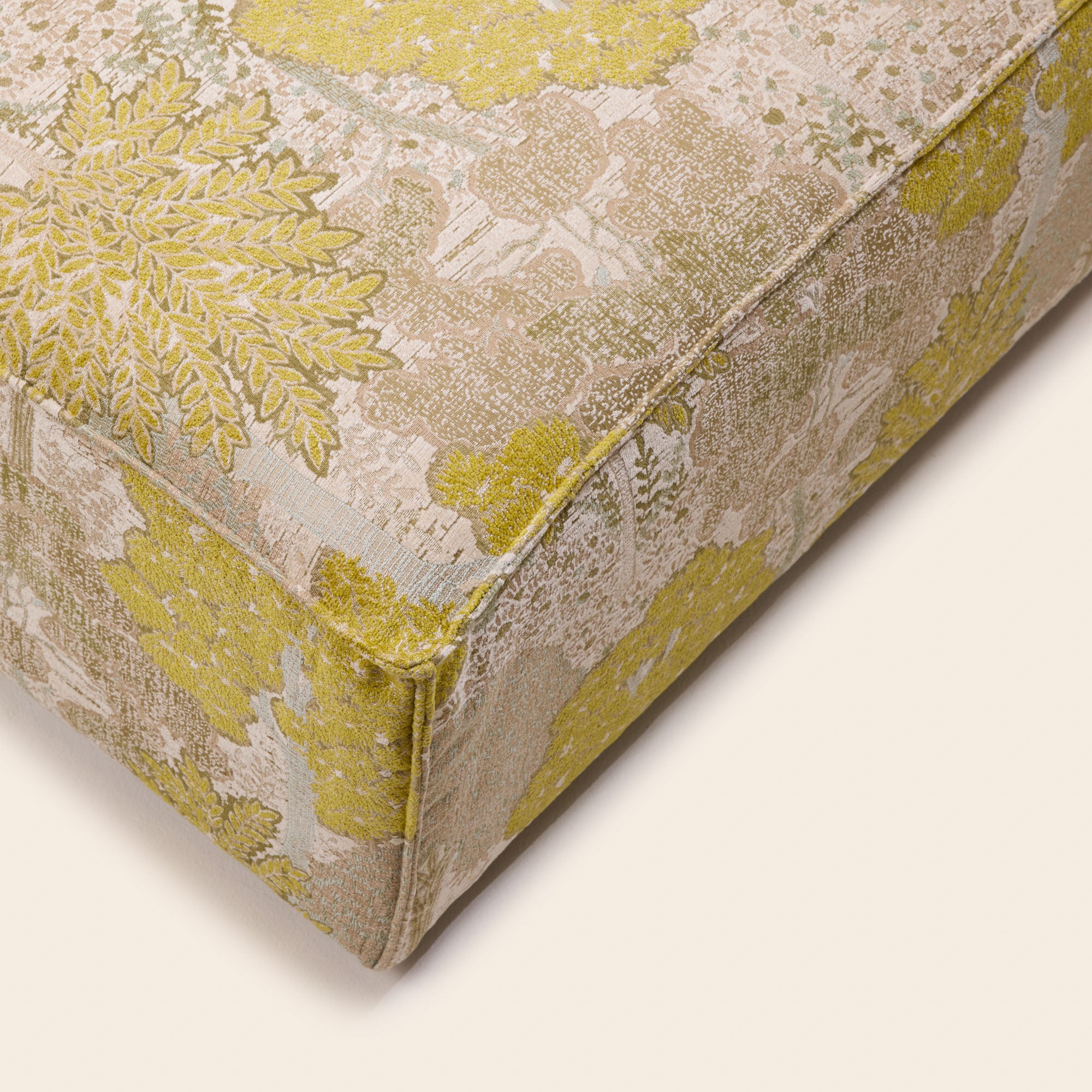 Pouf DYONIS alisia giallo zolfo naturale