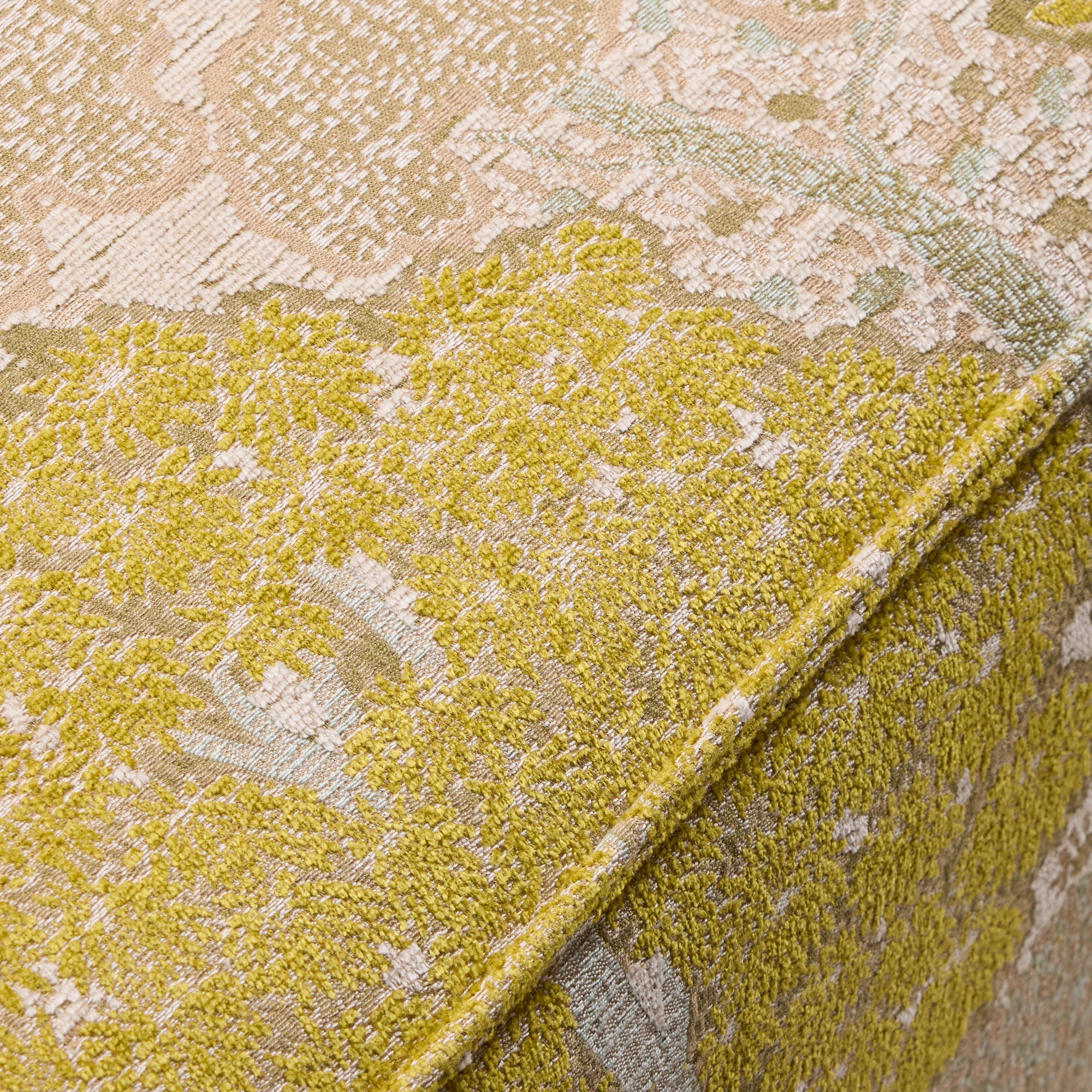 Pouf DYONIS alisia giallo zolfo naturale