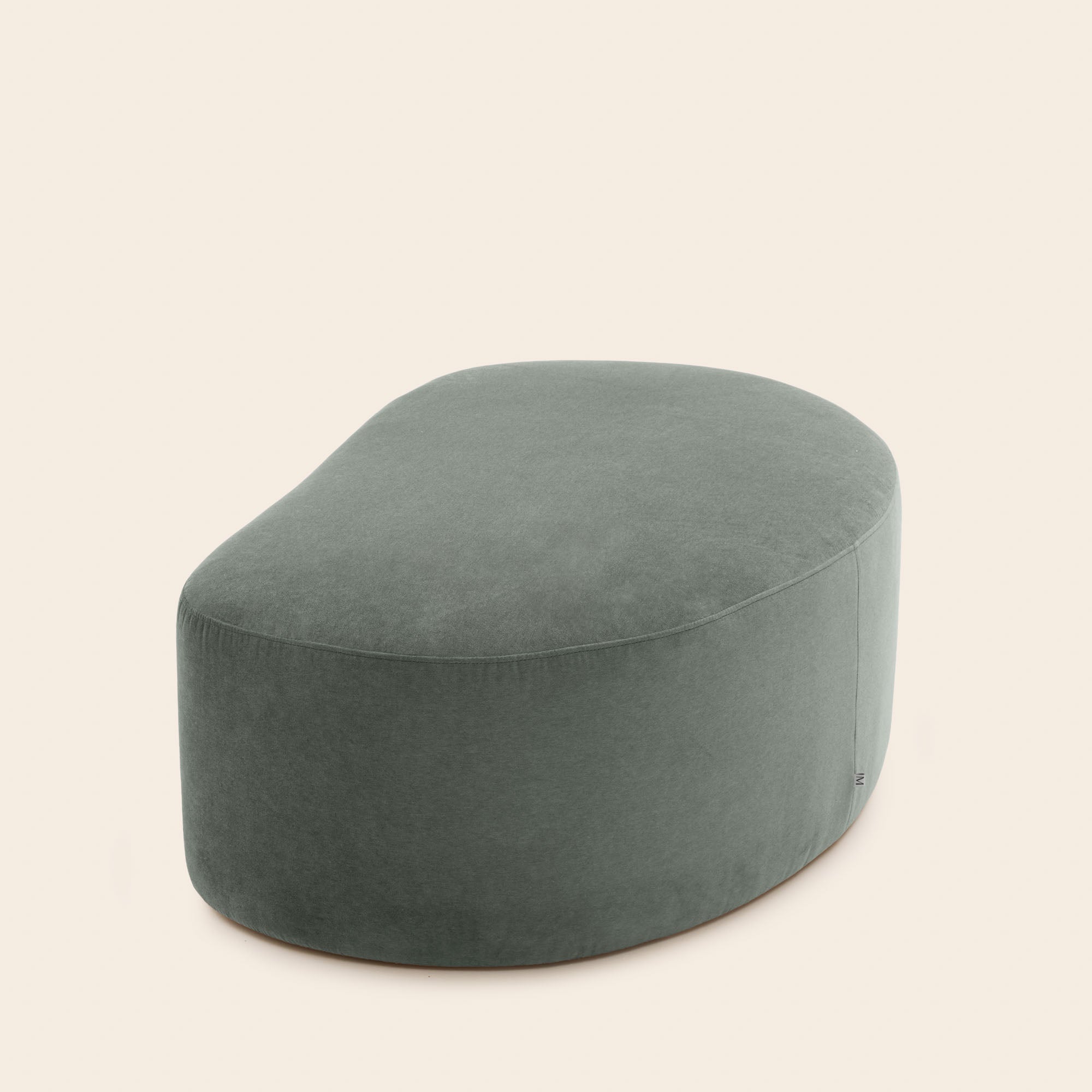 JULIKA opalgrauer Khaki-Hocker