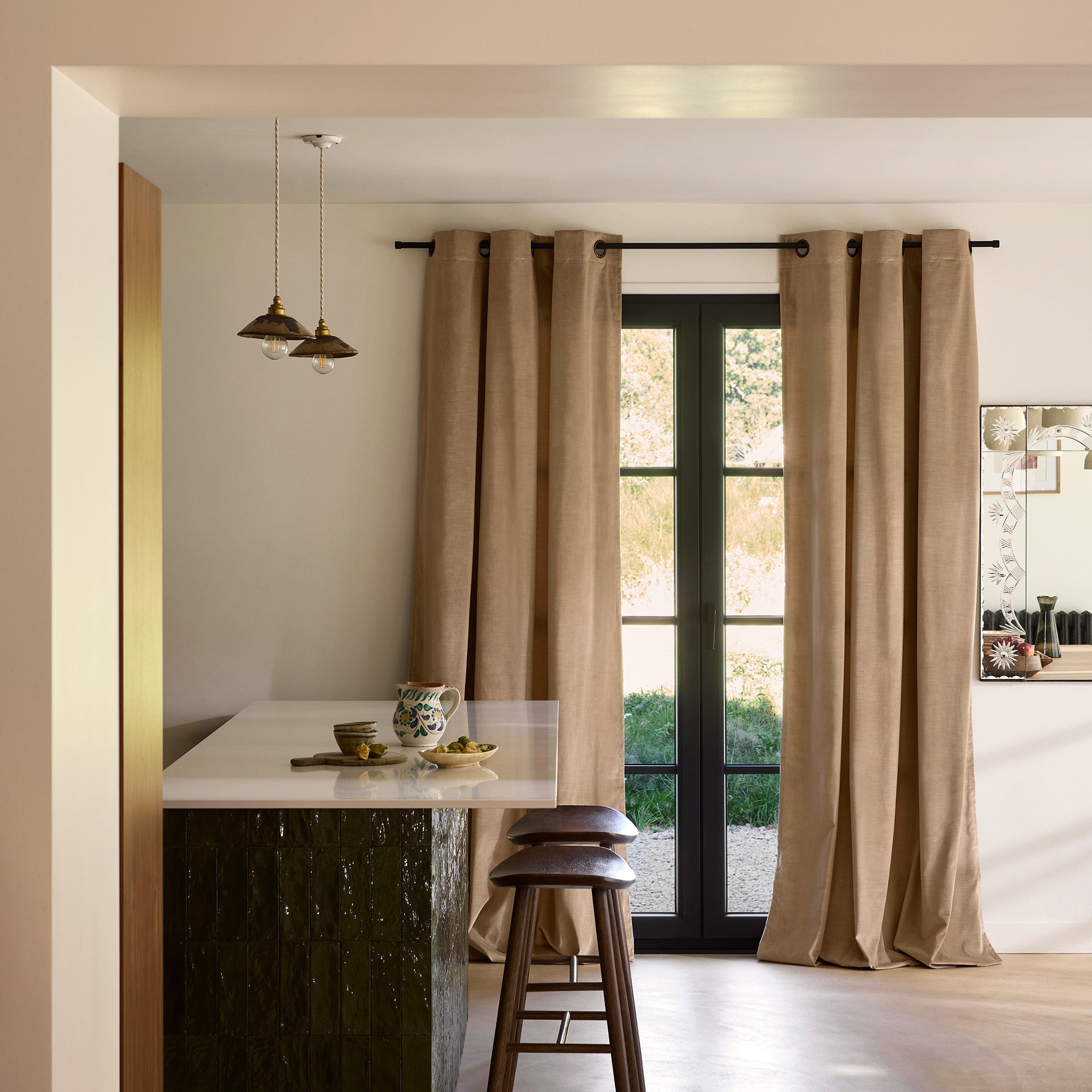 listing | mobile_slider