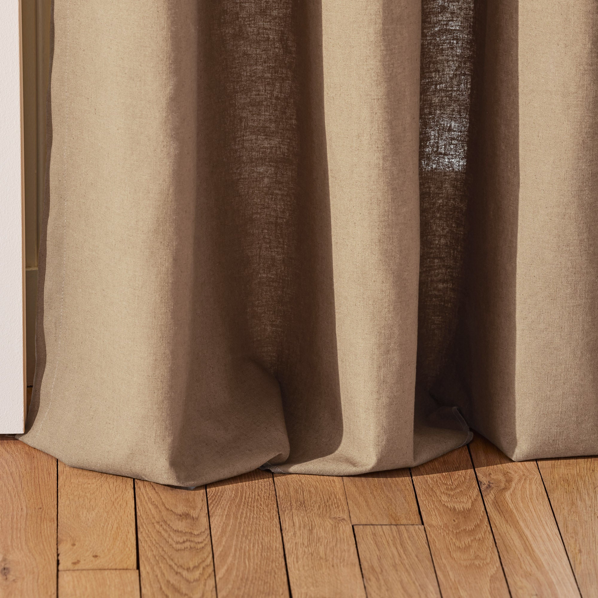 Rideau à oeillets dorés LEOLINO sable chaud