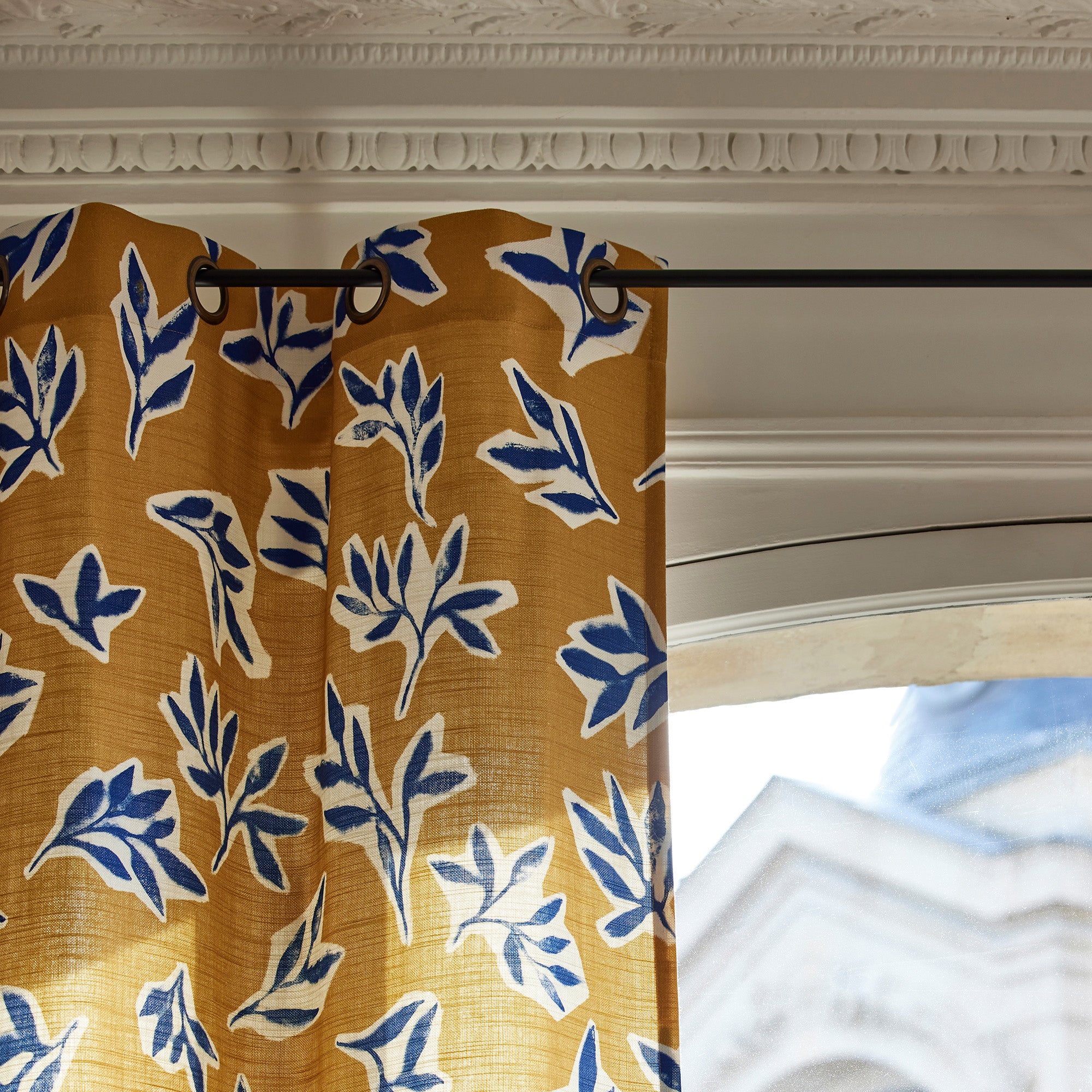 Rideau à oeillets dorés MATHYAS ocre et bleu