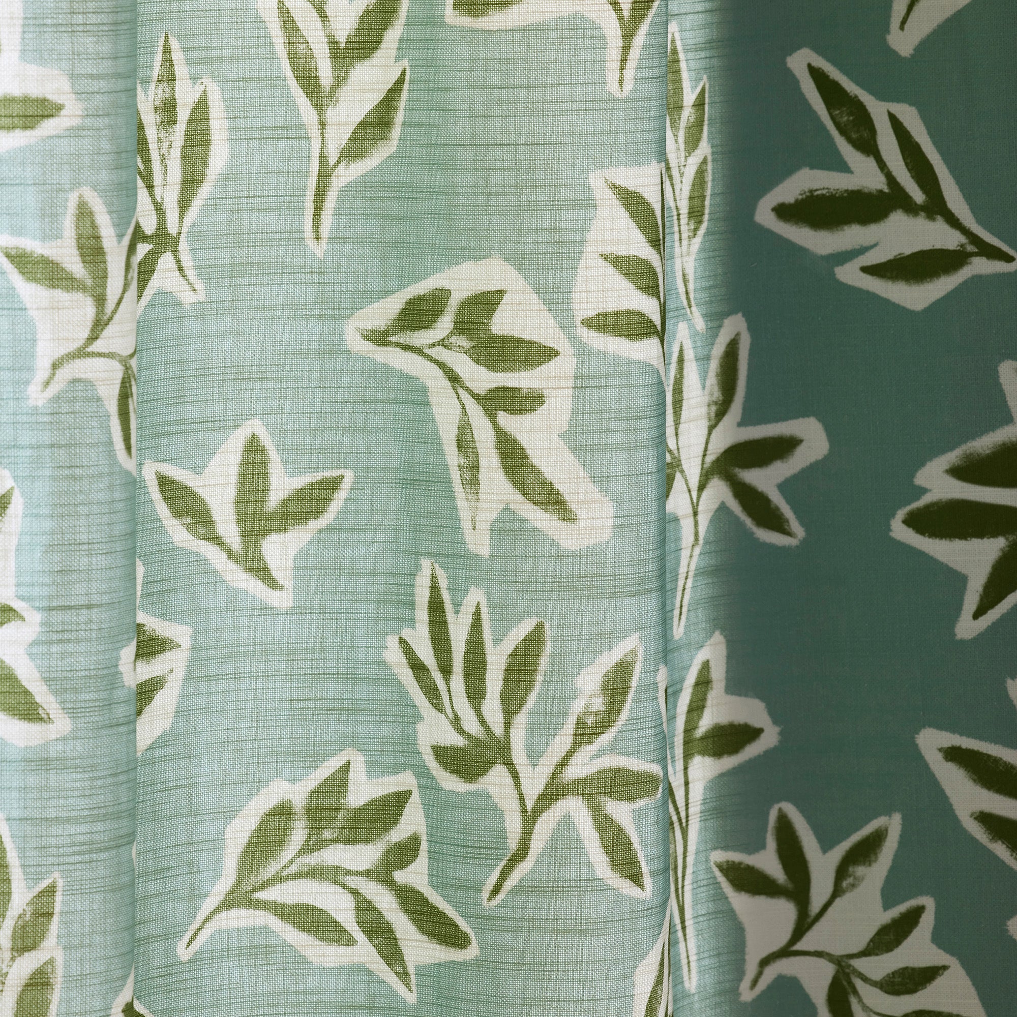 Rideau à oeillets dorés MATHYAS céladon et olive