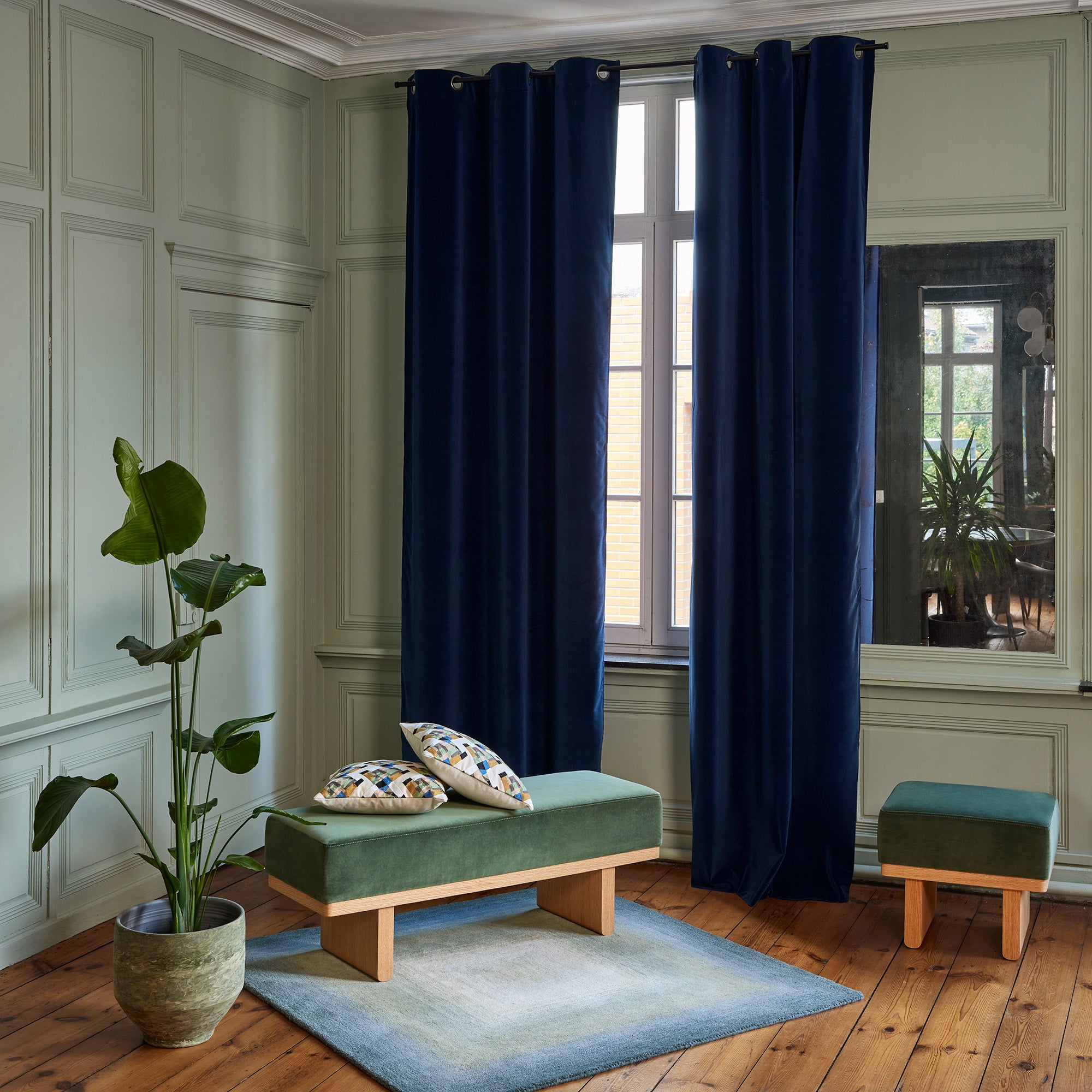 Rideau à oeillets dorés MATIA bleu nuit