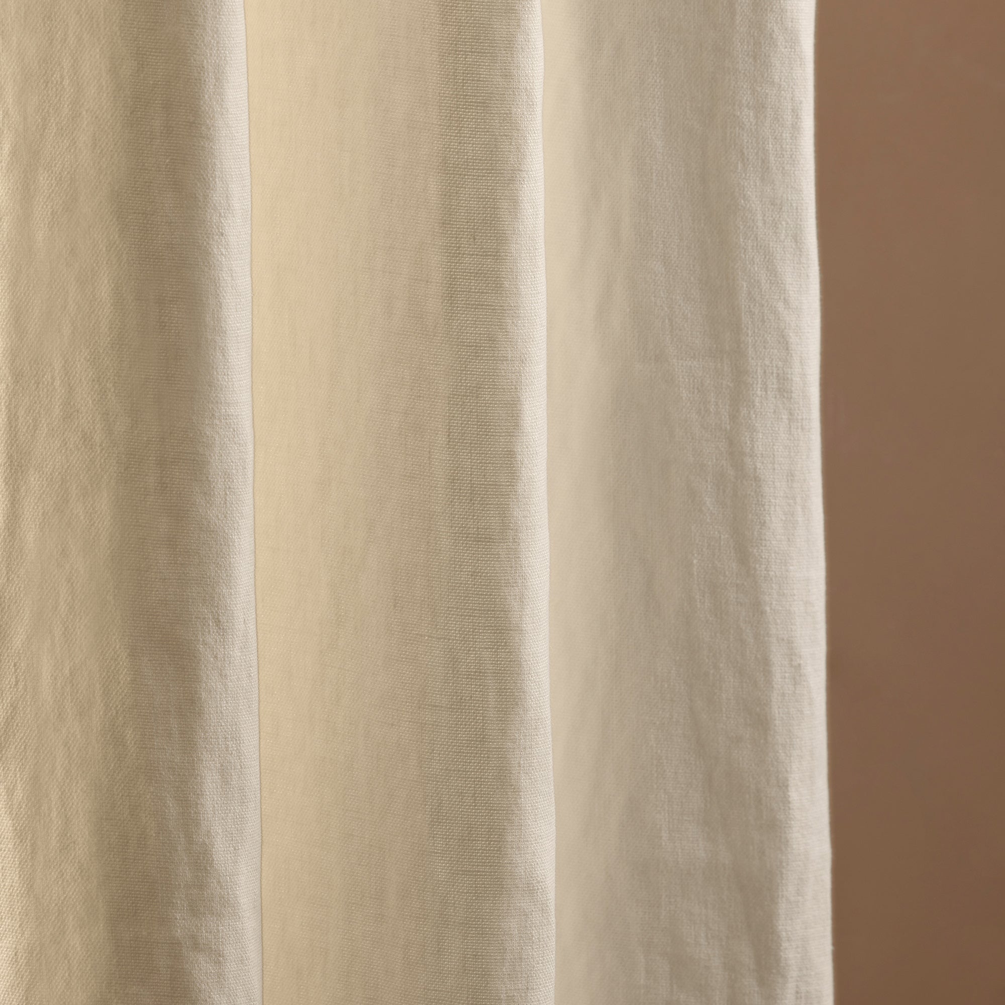 NINO gordijn met minerale stenen en festoen gouden oogjes