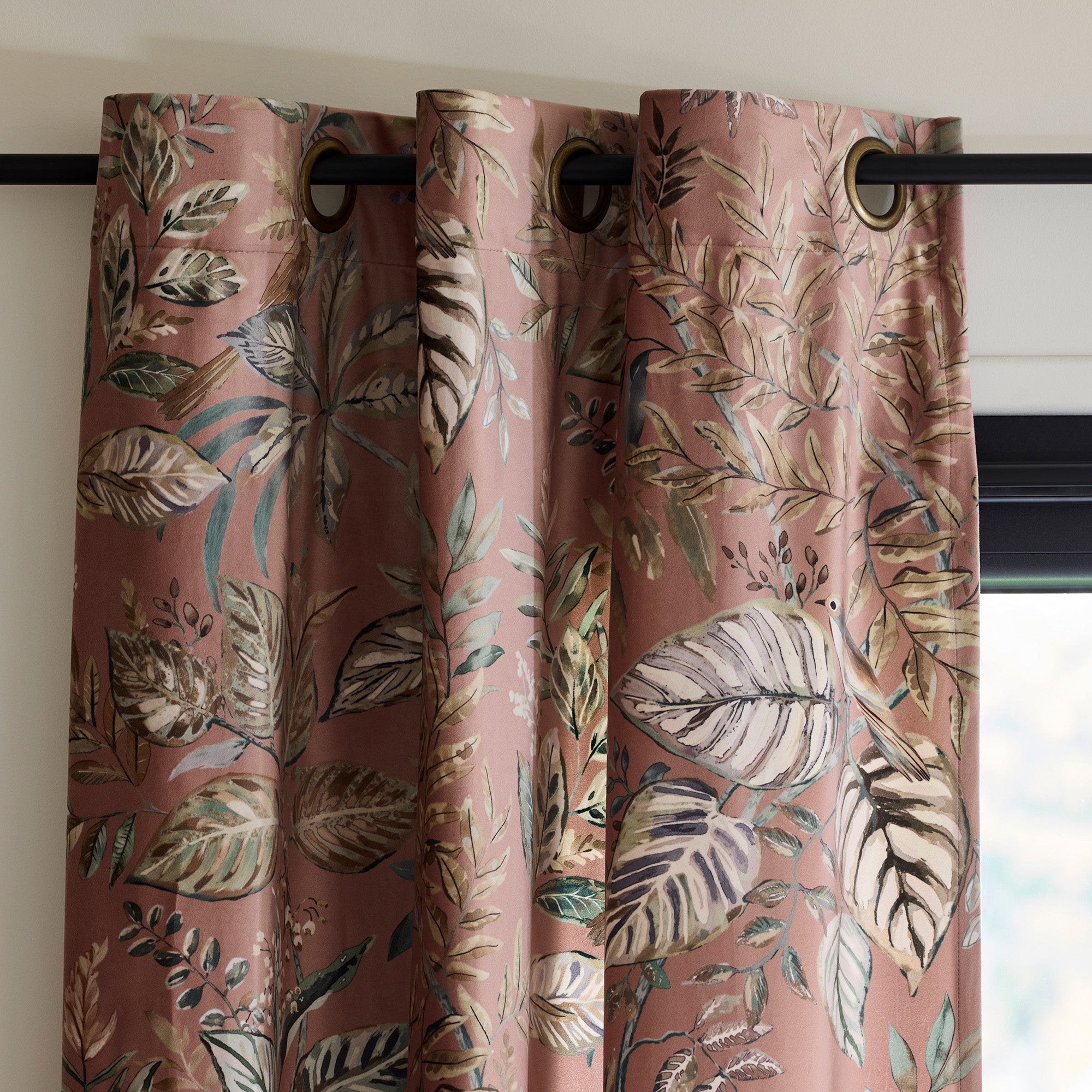 Gordijn met gouden oogjes OTONIA terracotta en groen