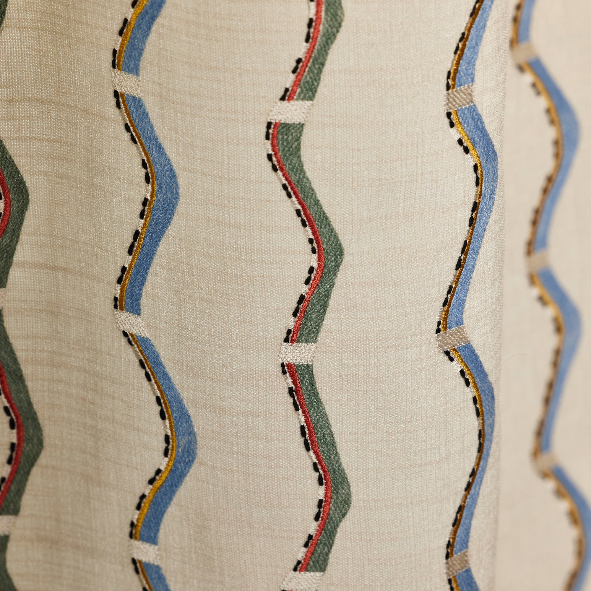 Rideau à oeillets noirs TIHANI naturel et multicolore