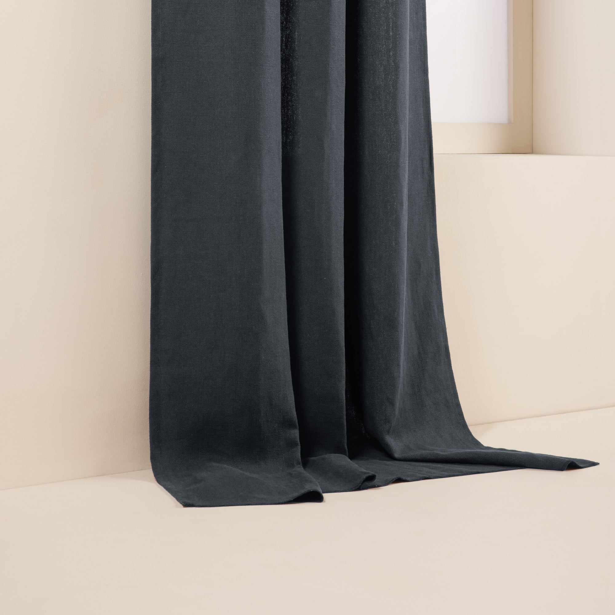 Rideau à oeillets AUBIN gris foncé