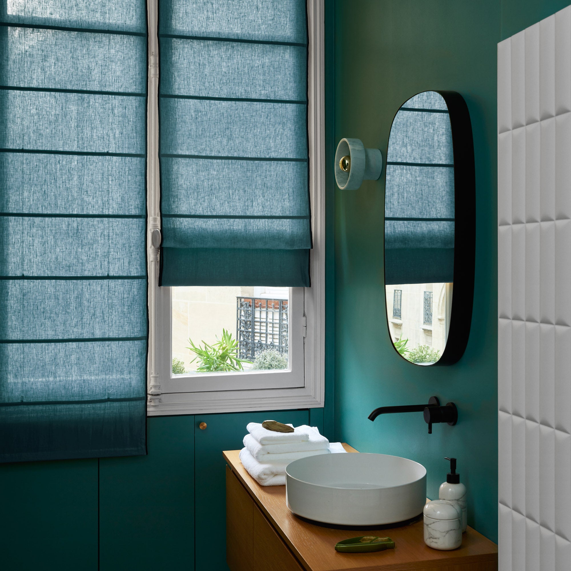 Store bateau CARLINA pétrole et bourdon noir