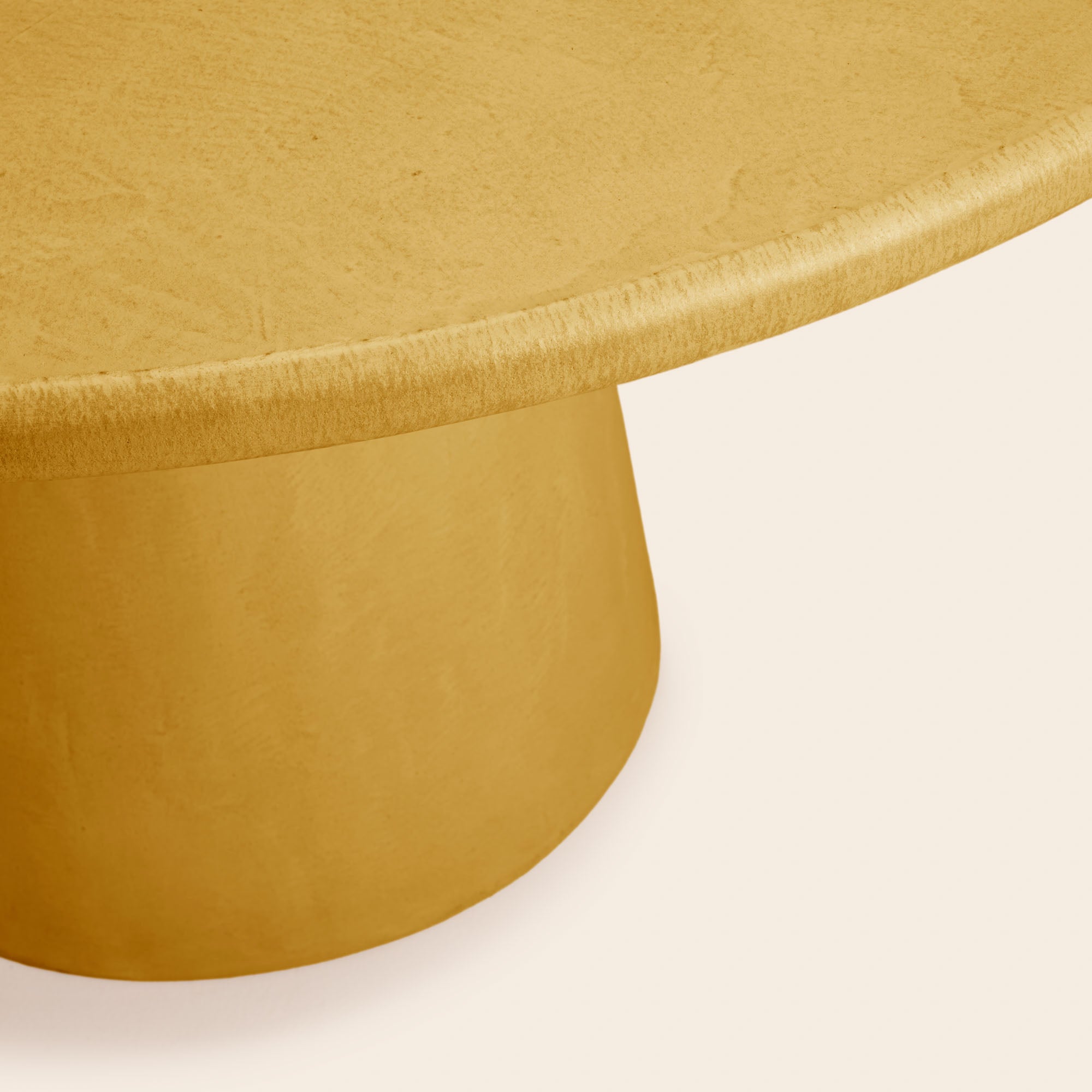 ELIZ aarde oker eettafel
