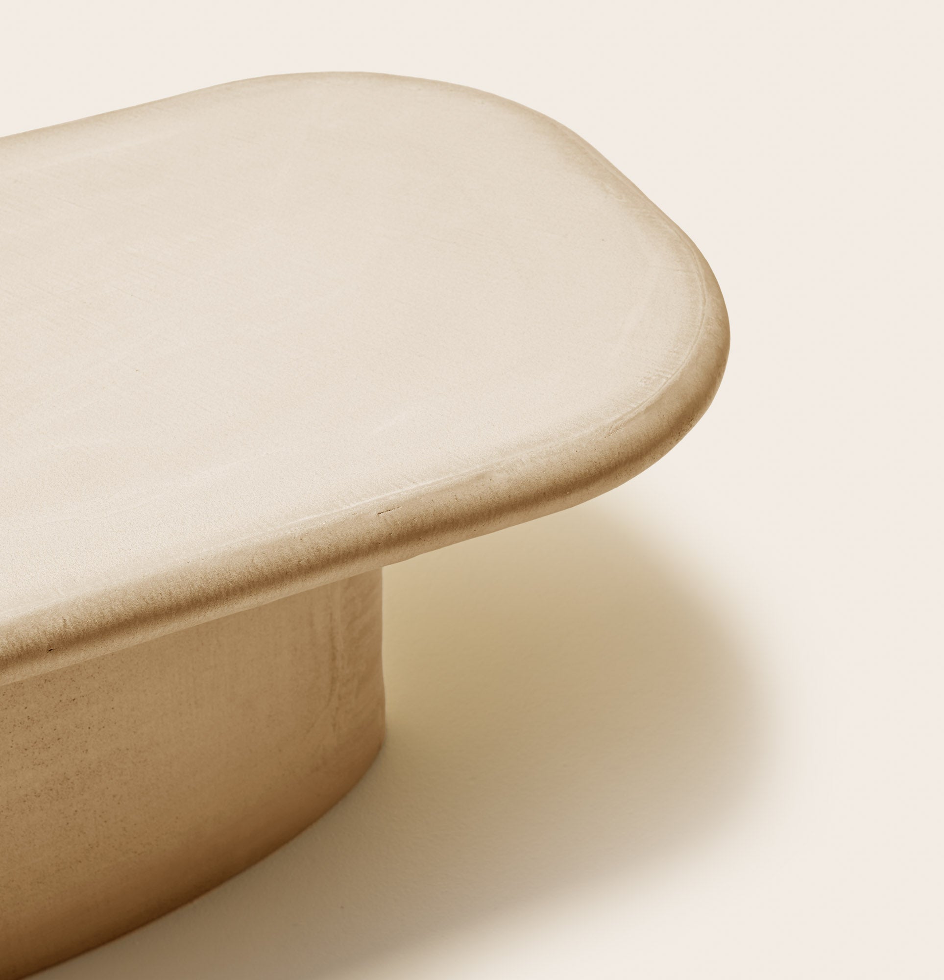 Table basse CALIX beige poudré