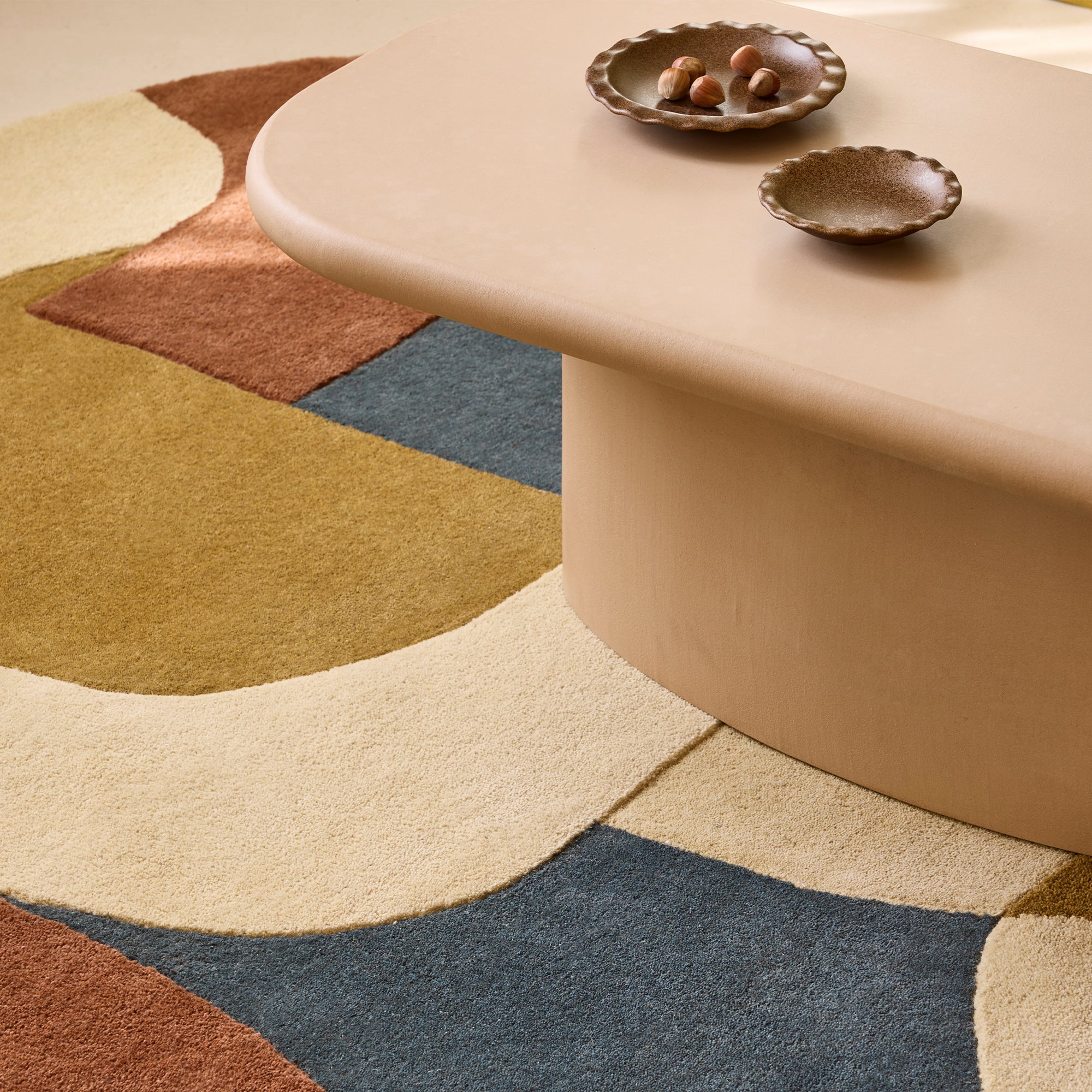 Table basse CALIX beige poudré