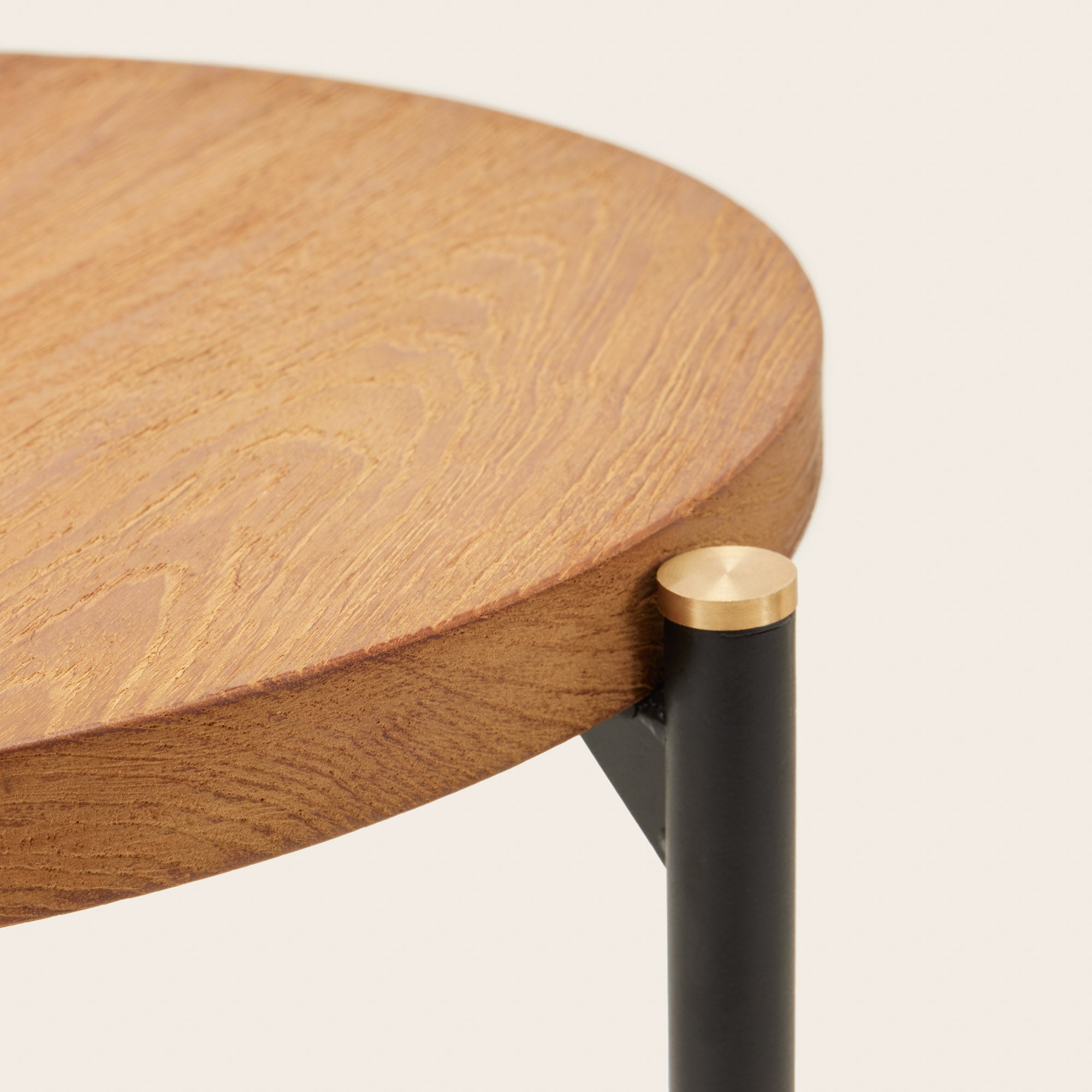 Table basse THIMEA teck recyclé et noir