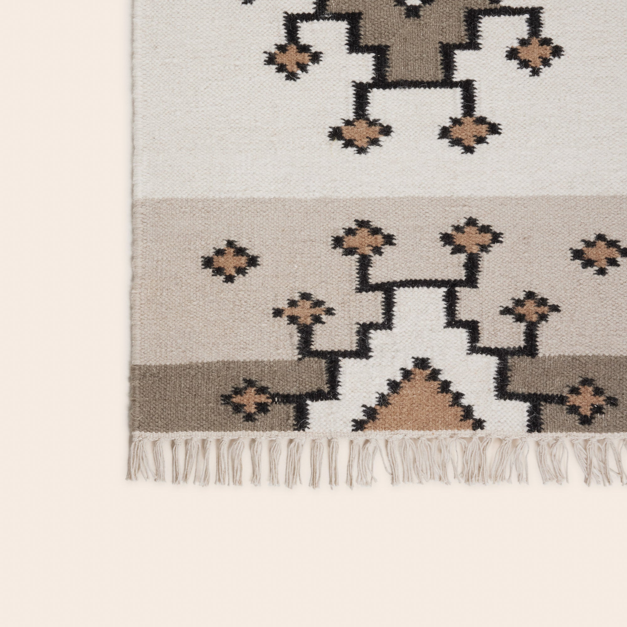 Tapis de sol BOUEKRI naturel et taupe