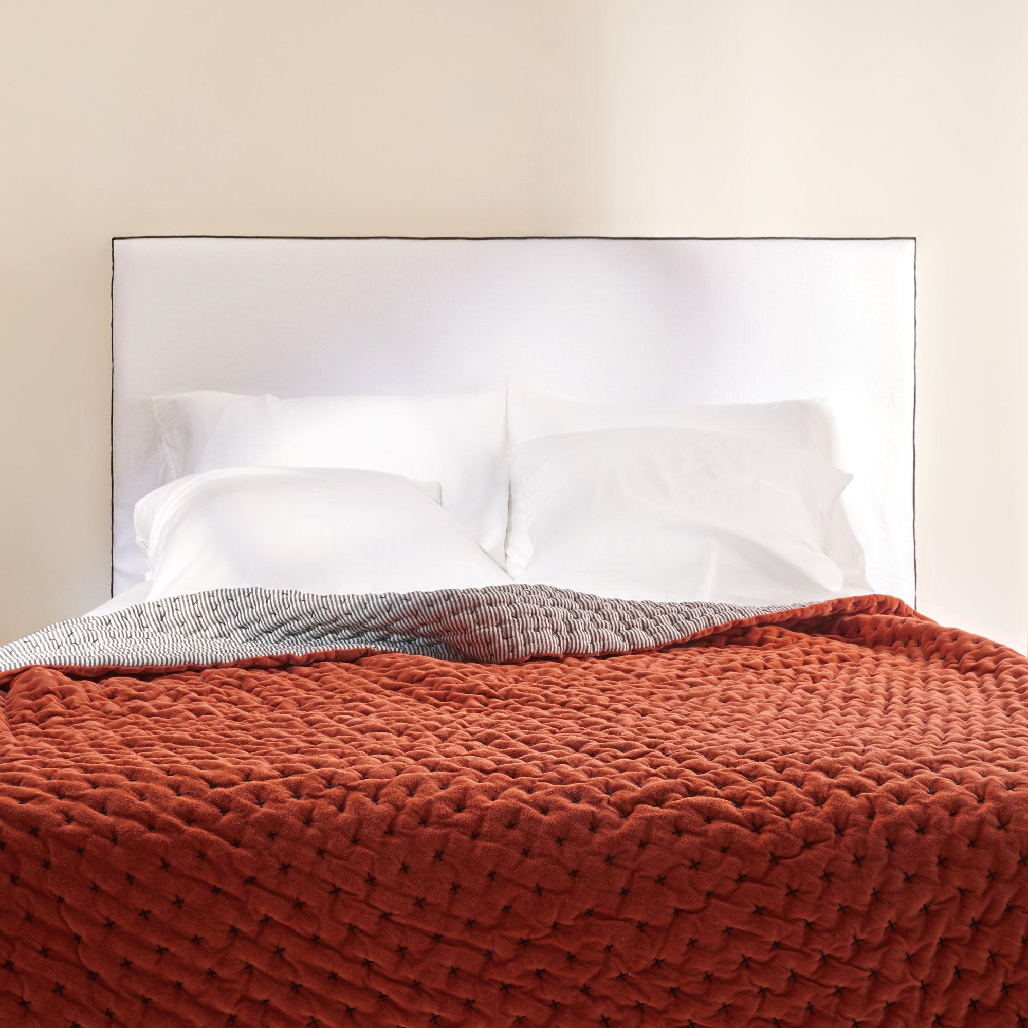 Couvre-lit matelassé MALO sienne