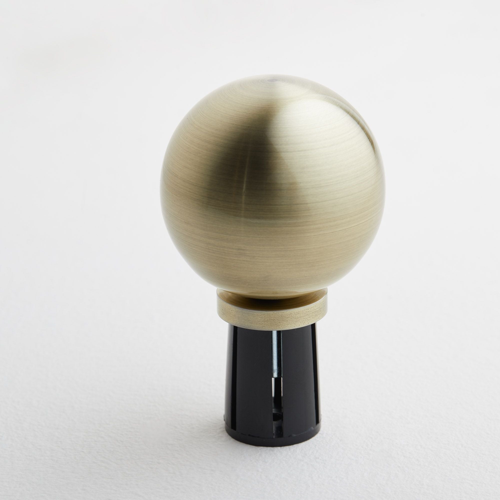 Embout boule ALMA laiton