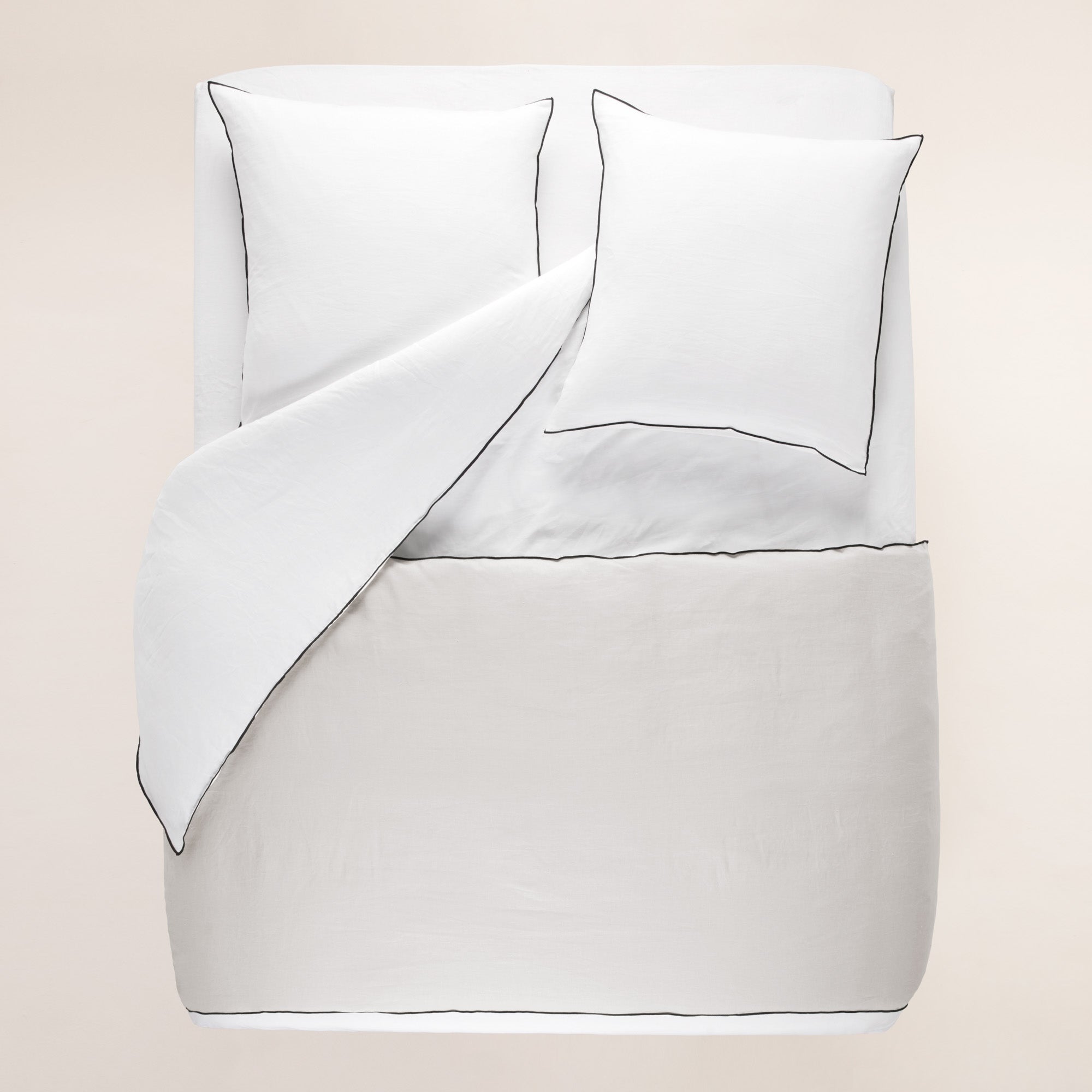 Housse d'édredon CARLINA calcaire et bourdon noir