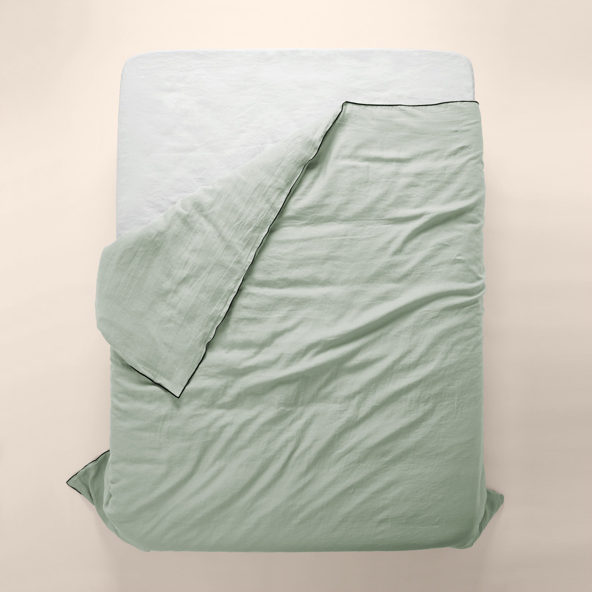 Housse de couette CARLINA tilleul et bourdon noir