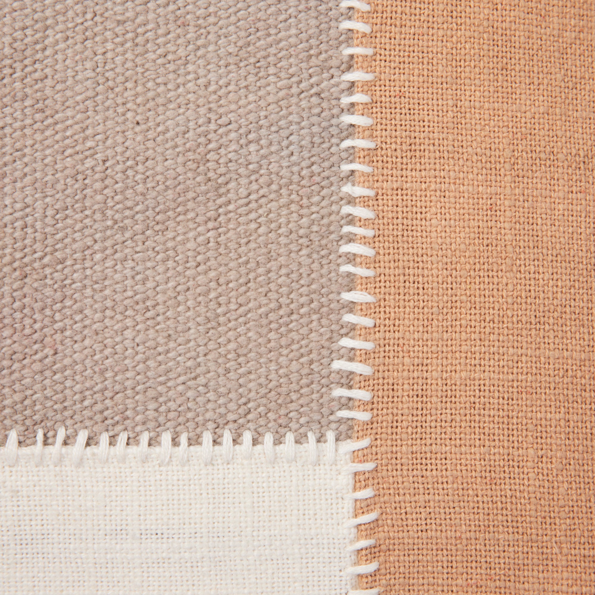 Housse de coussin AREZ sienne et cendré