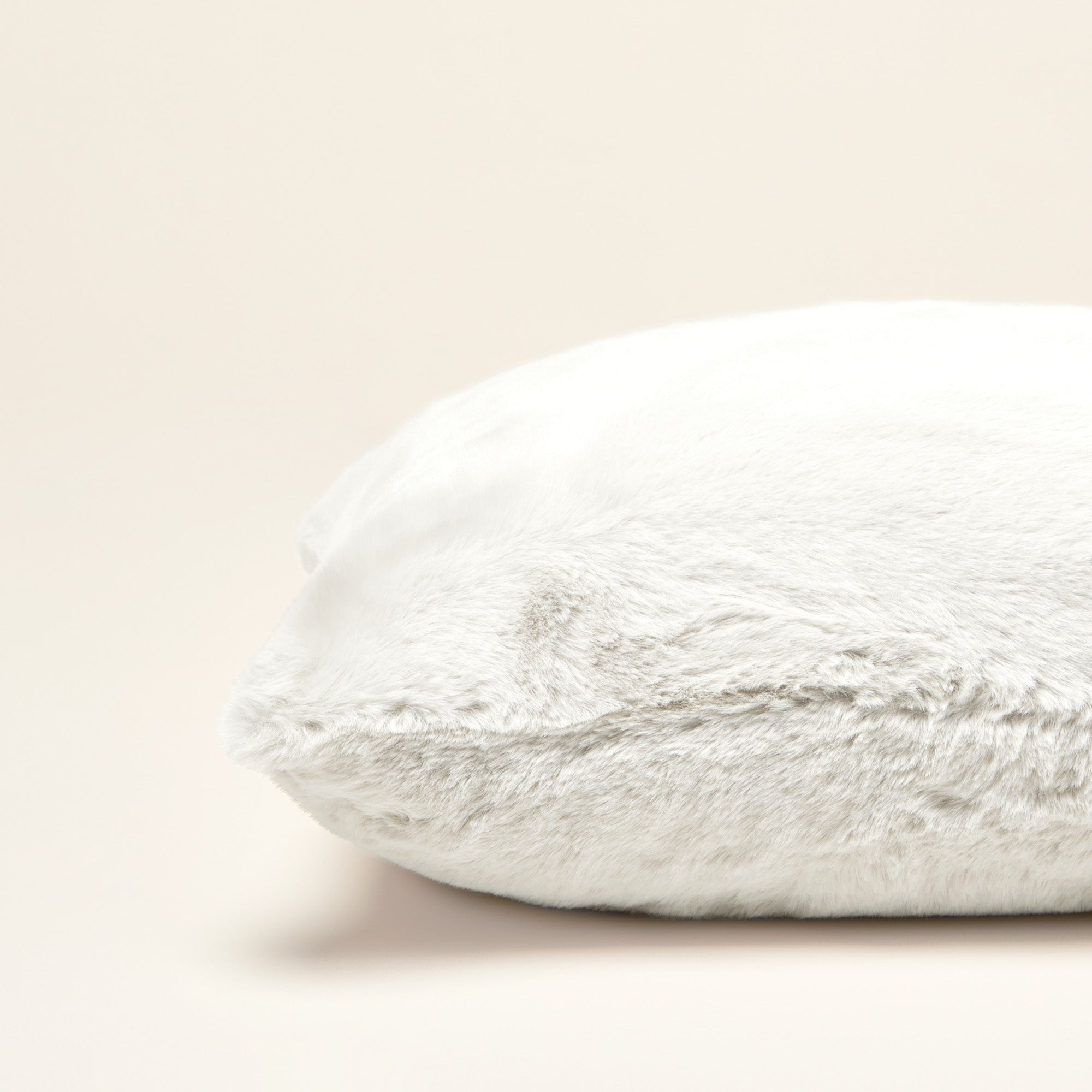 Housse de coussin BIANCA blanc hermine