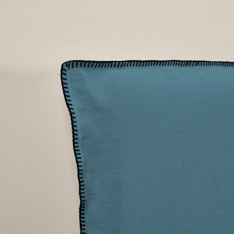 Housse de tête de lit NINO indigo et feston noir